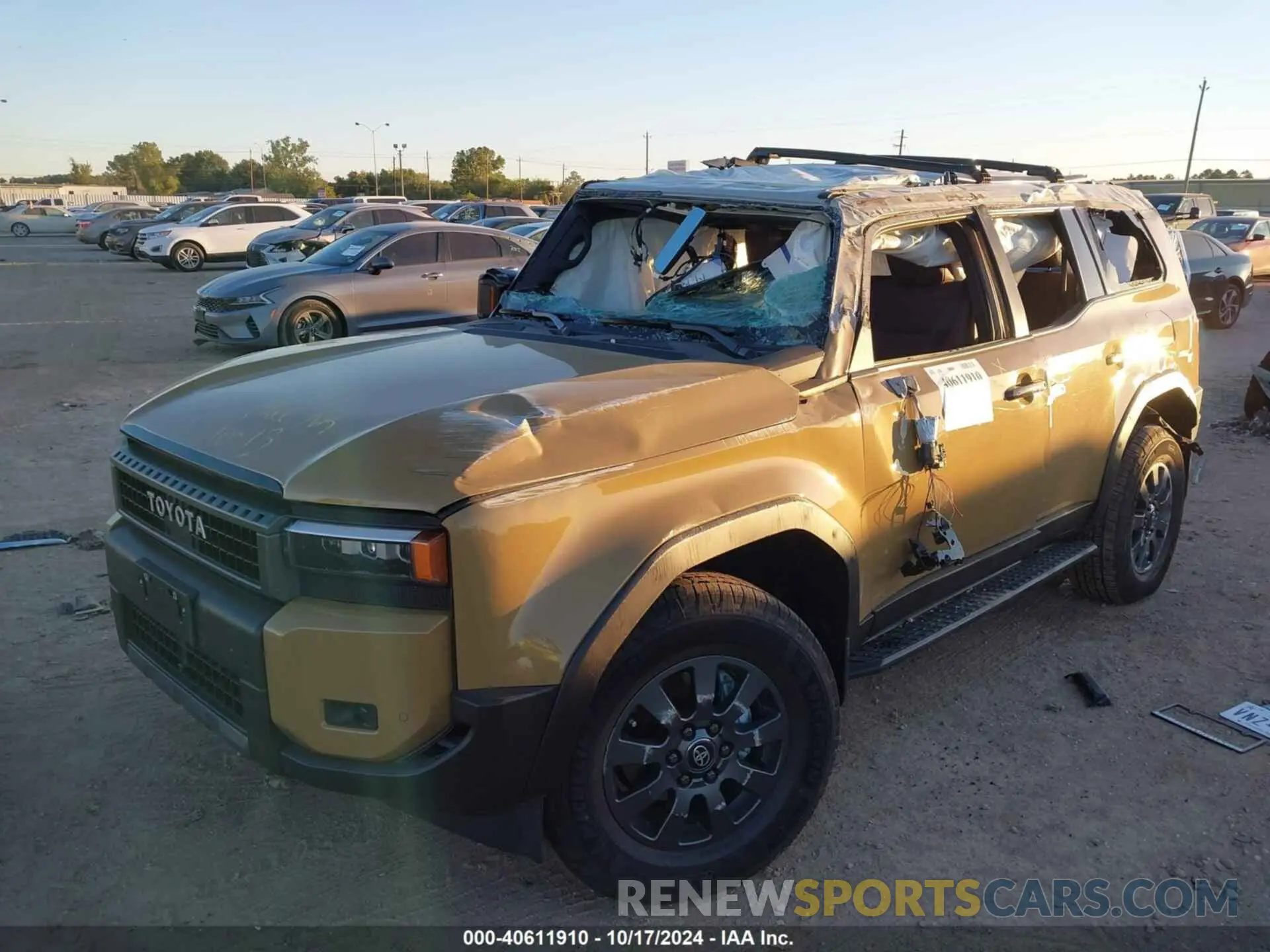 2 fotografías del automóvil dañado JTEABFAJ1RK011689 TOYOTA LAND CRUISER 2024