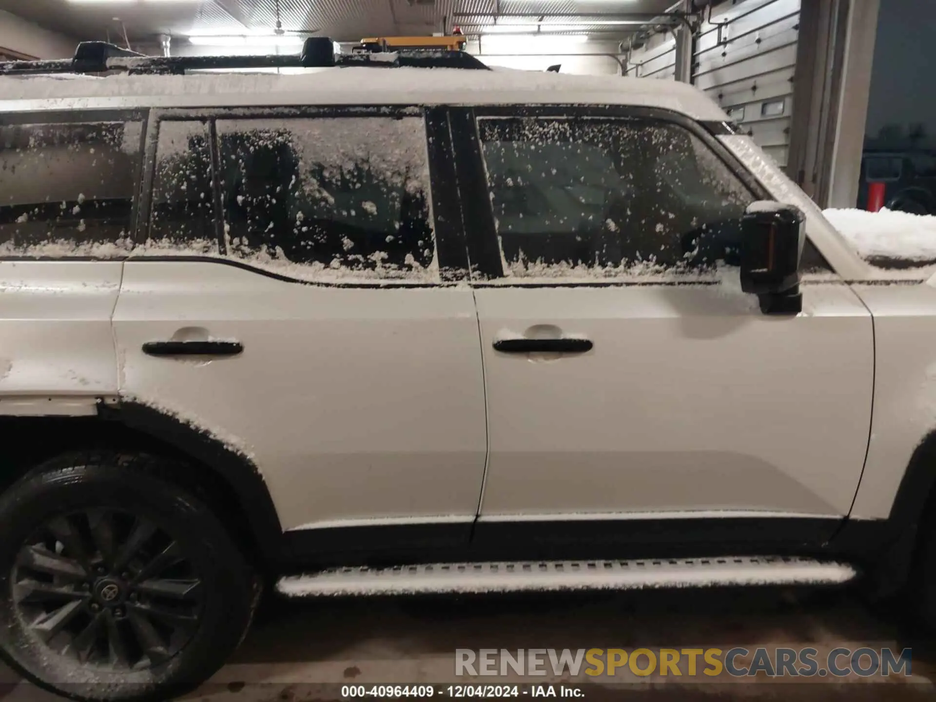 13 fotografías del automóvil dañado JTEABFAJ8R5003023 TOYOTA LAND CRUISER 2024