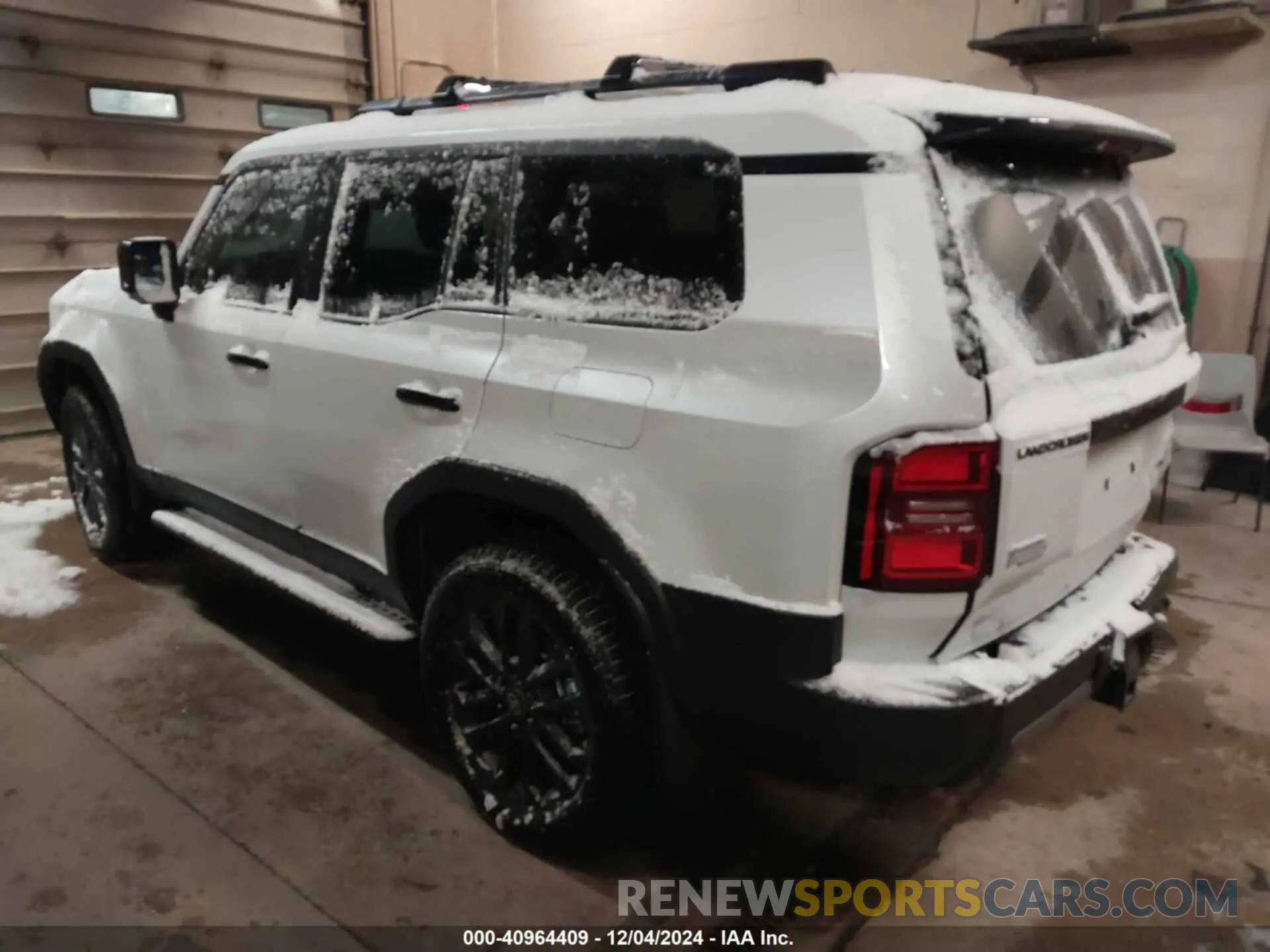 3 fotografías del automóvil dañado JTEABFAJ8R5003023 TOYOTA LAND CRUISER 2024