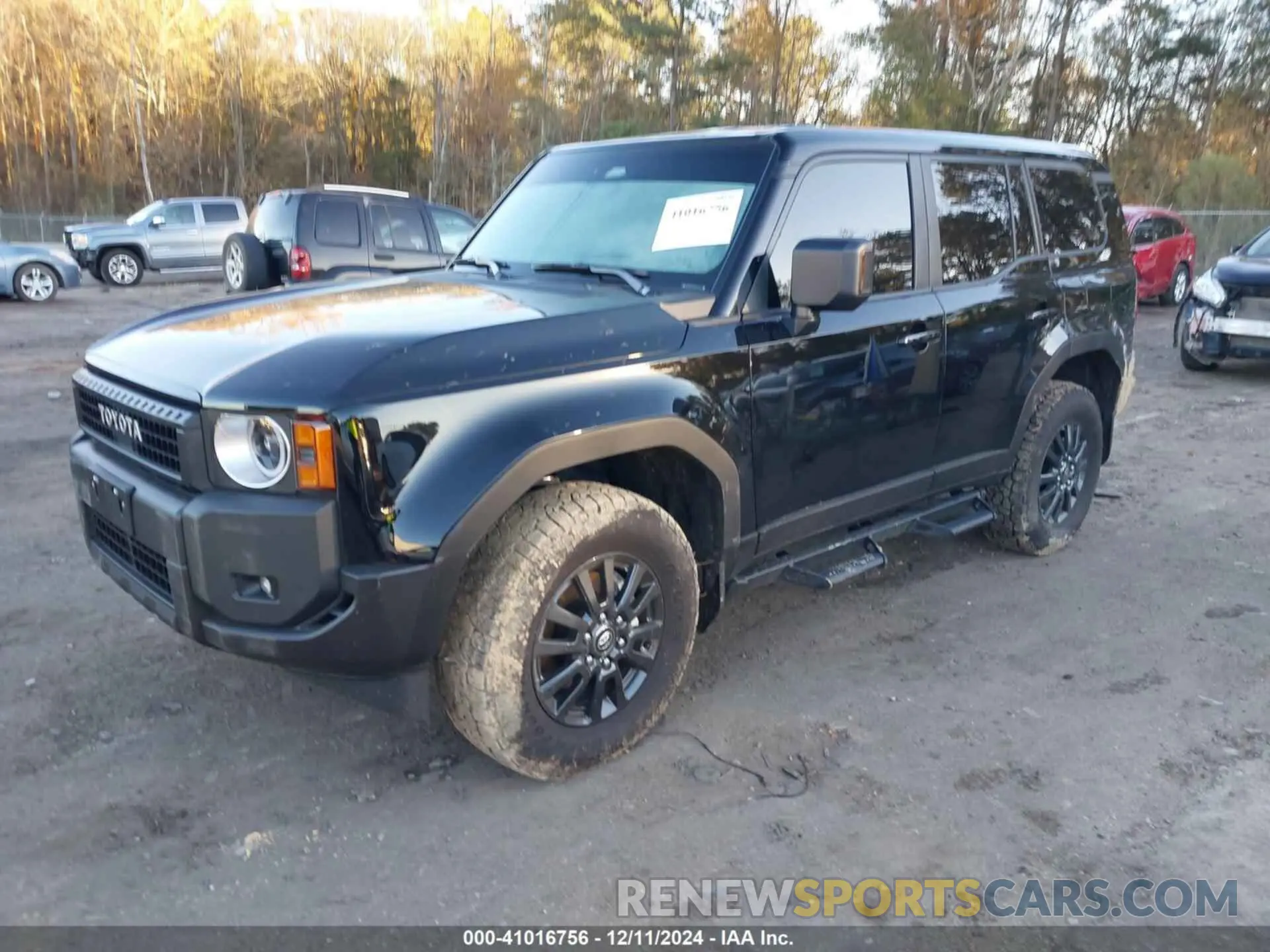 2 fotografías del automóvil dañado JTEABFAJ8RK007266 TOYOTA LAND CRUISER 2024