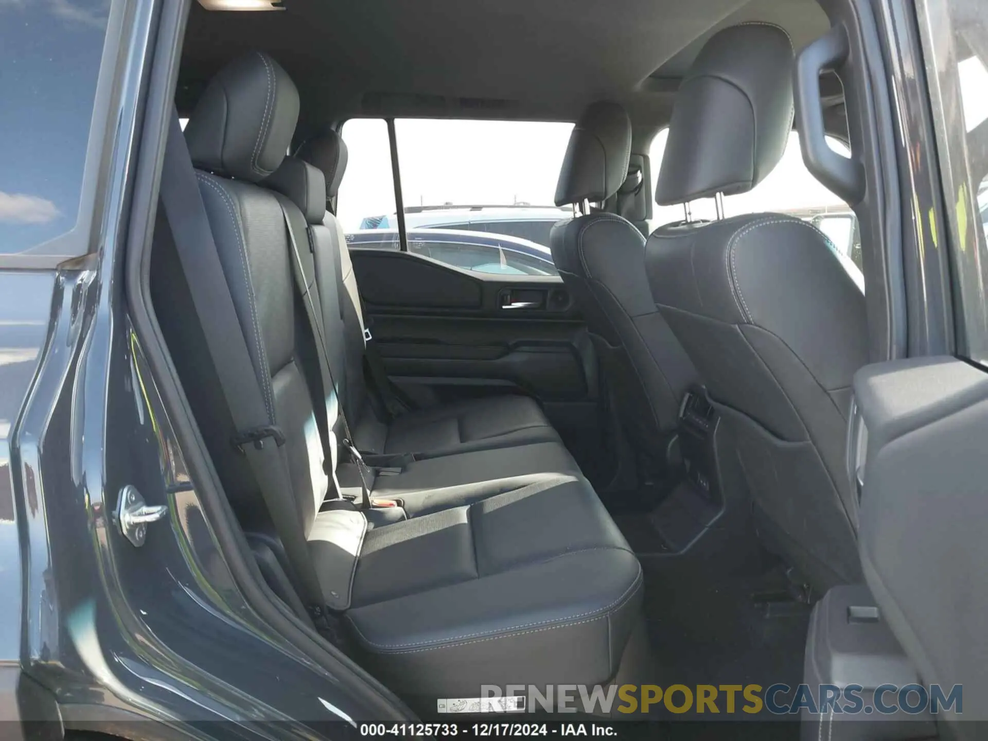 8 fotografías del automóvil dañado JTEABFAJ9R5002236 TOYOTA LAND CRUISER 2024