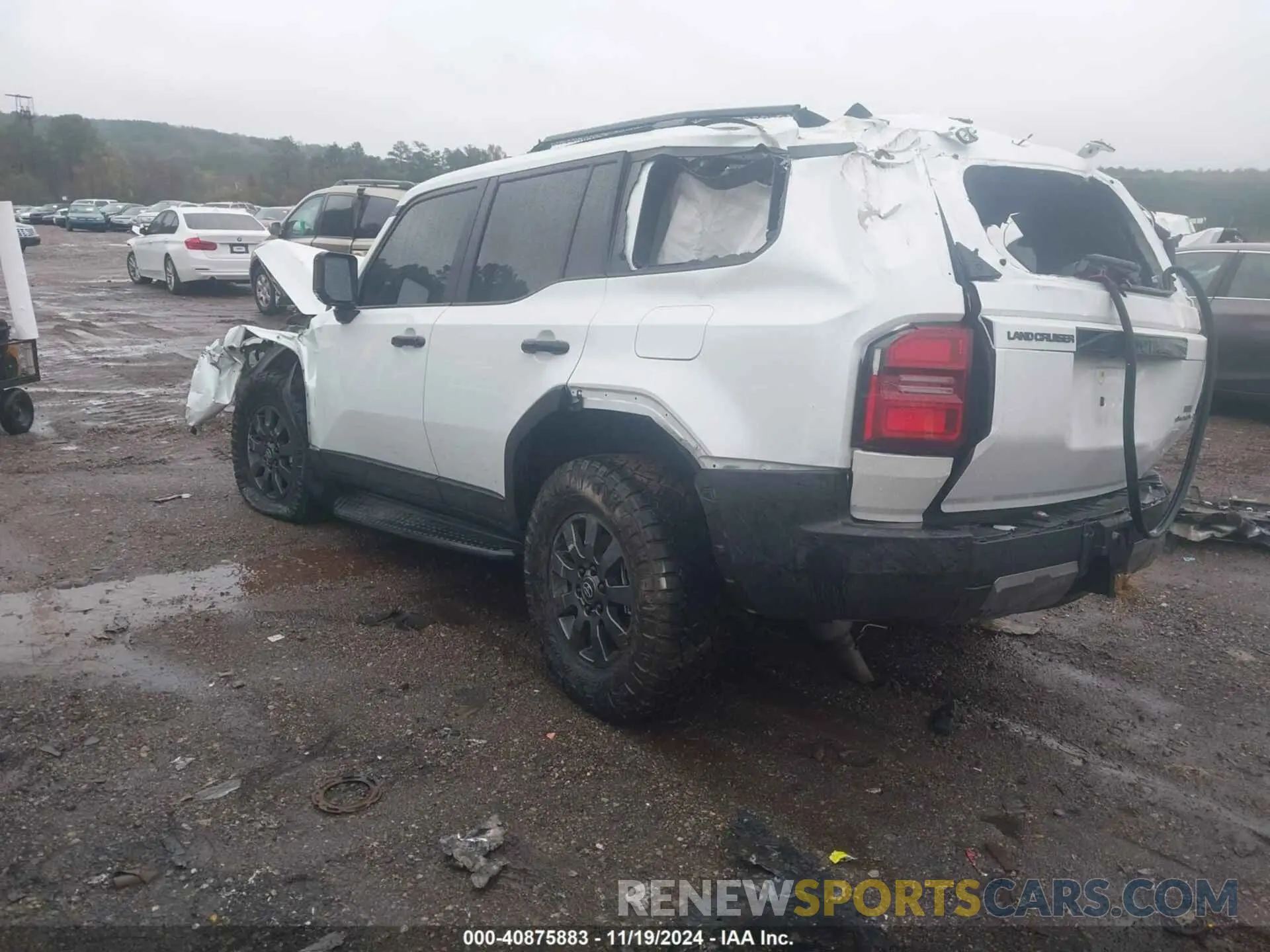 3 fotografías del automóvil dañado JTEABFAJ9RK004196 TOYOTA LAND CRUISER 2024