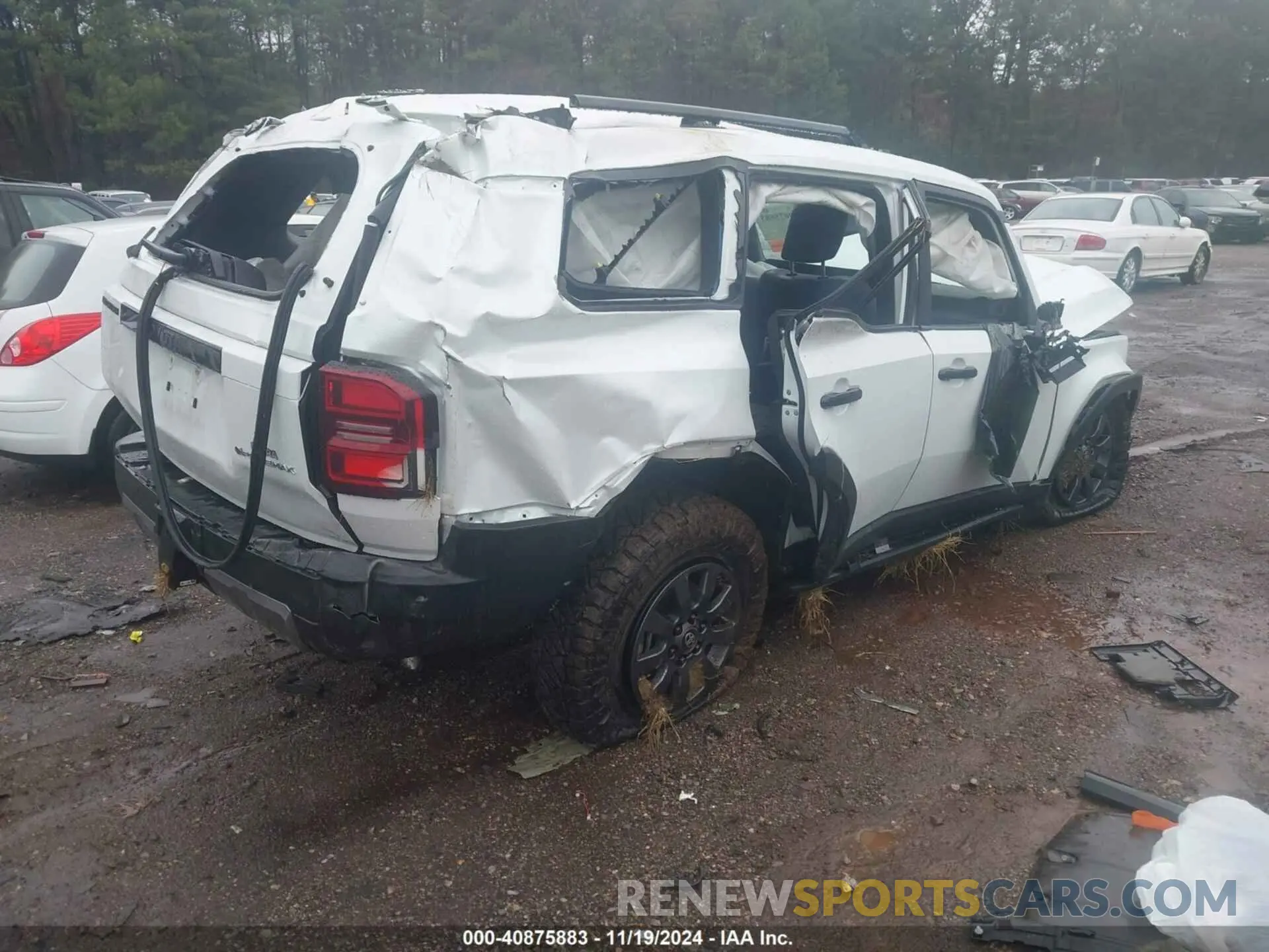 4 fotografías del automóvil dañado JTEABFAJ9RK004196 TOYOTA LAND CRUISER 2024