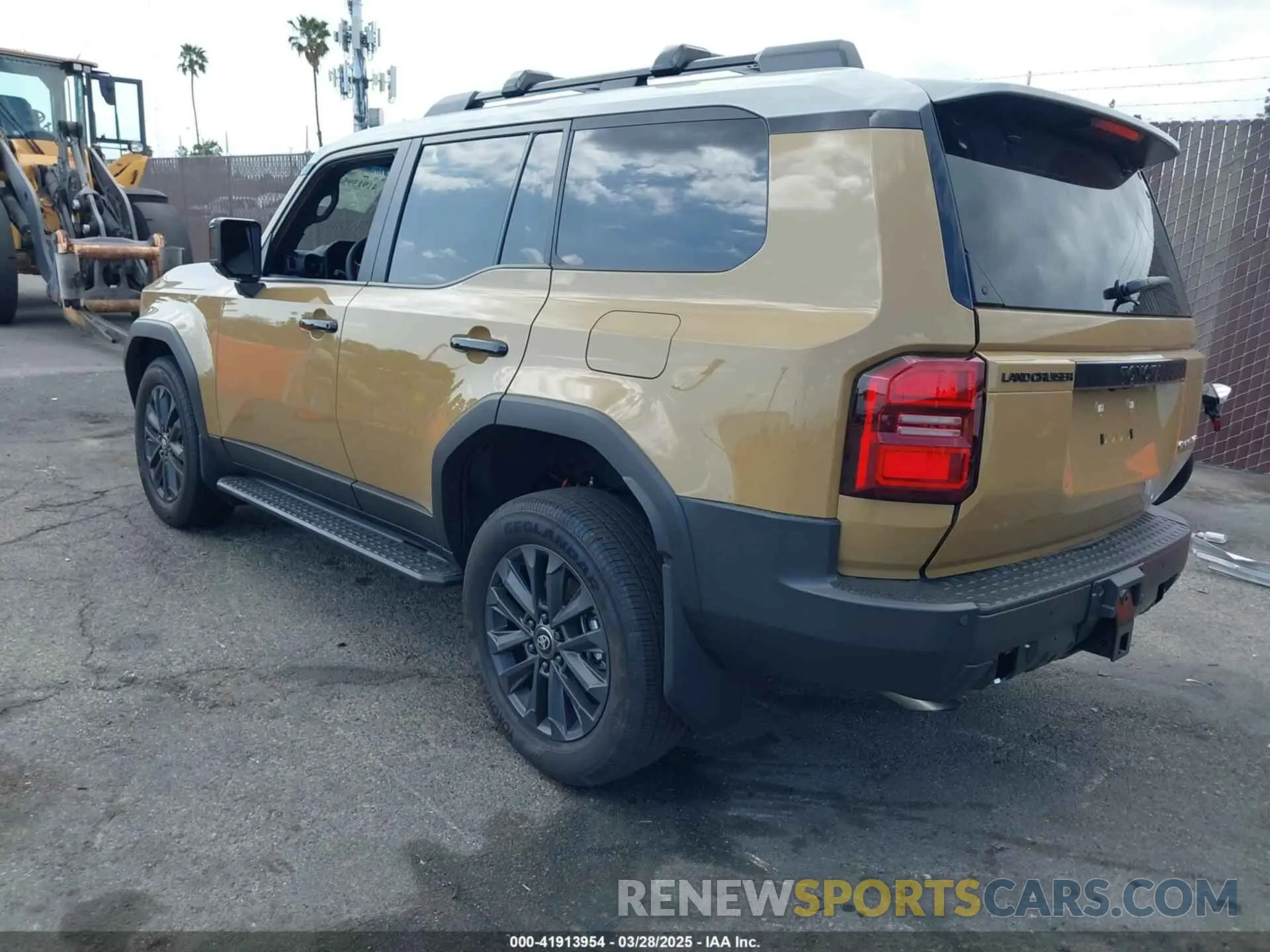 3 fotografías del automóvil dañado JTEABFAJ8SK024963 TOYOTA LAND CRUISER 2025