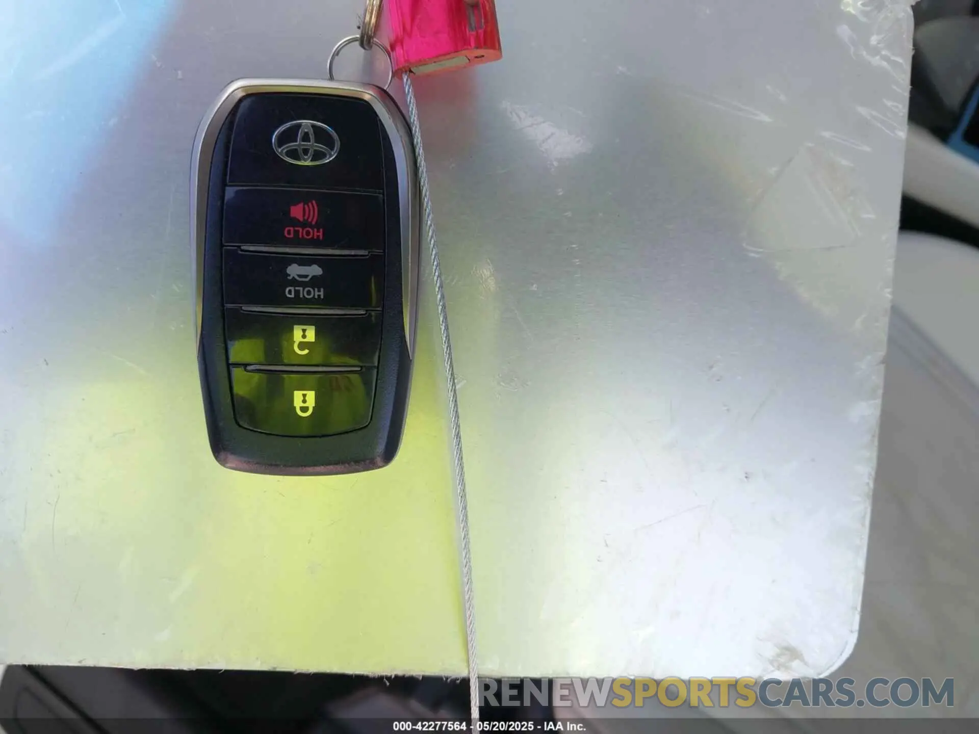 11 fotografías del automóvil dañado JTDBVRBD2KA007074 TOYOTA MIRAI 2019