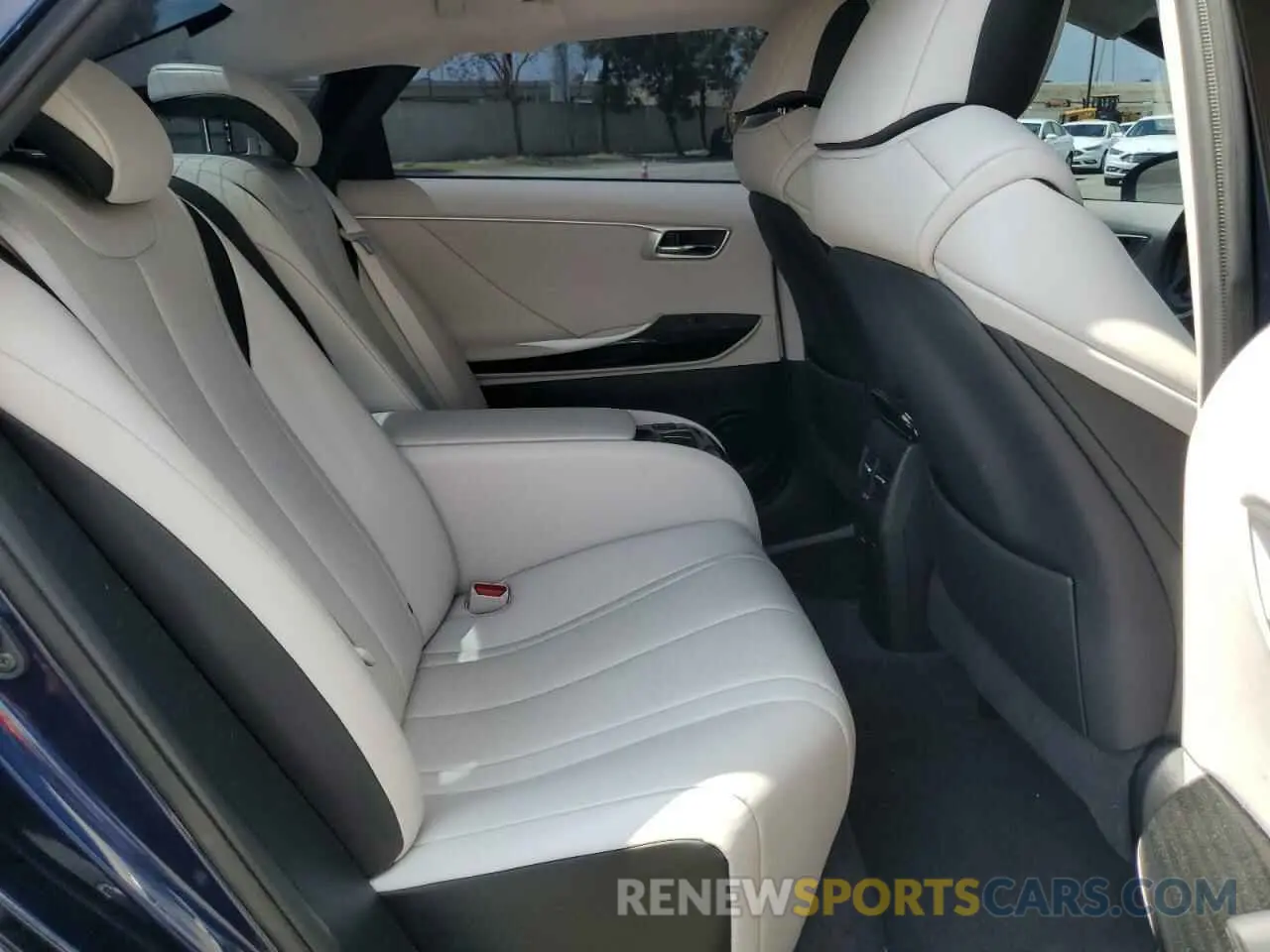 10 fotografías del automóvil dañado JTDBVRBD7LA008027 TOYOTA MIRAI 2020