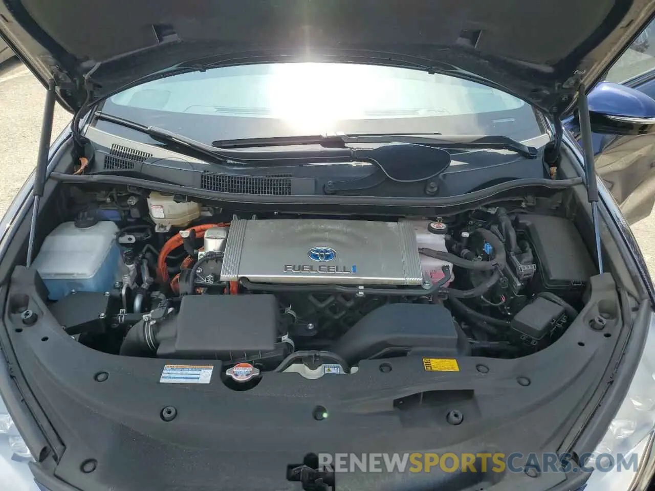 11 fotografías del automóvil dañado JTDBVRBD7LA008027 TOYOTA MIRAI 2020