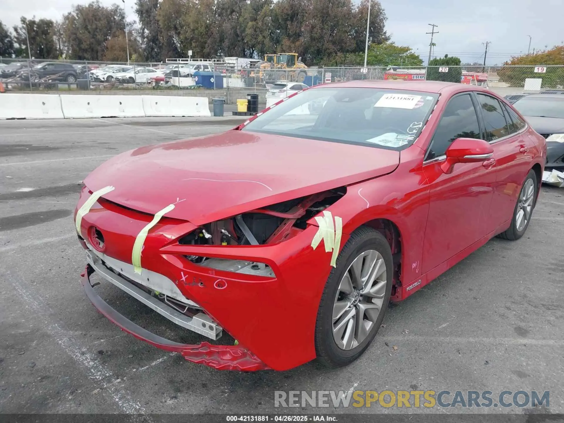 2 fotografías del automóvil dañado JTDAAAAA4MA001098 TOYOTA MIRAI 2021