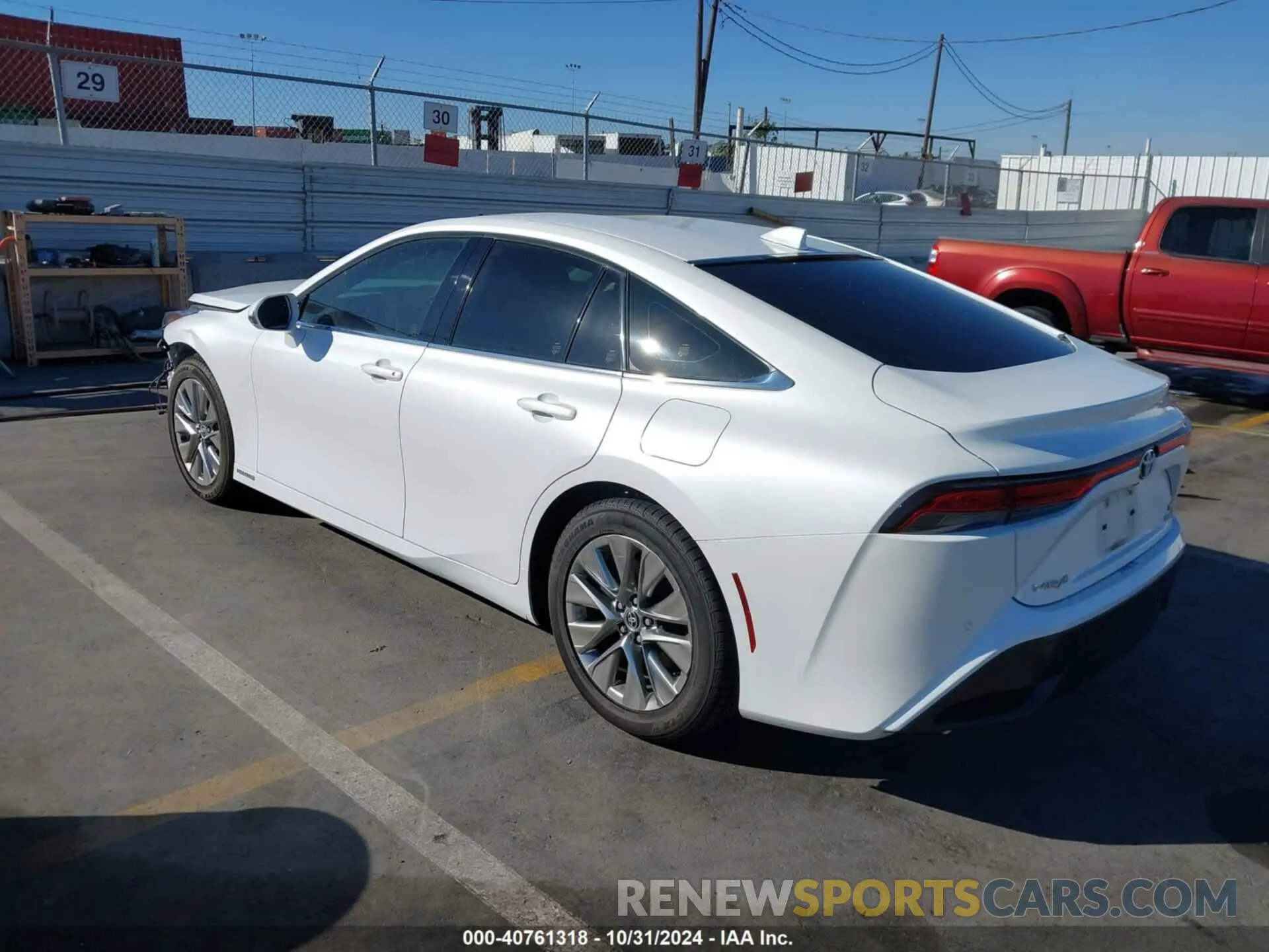 3 fotografías del automóvil dañado JTDAAAAA7MA003248 TOYOTA MIRAI 2021