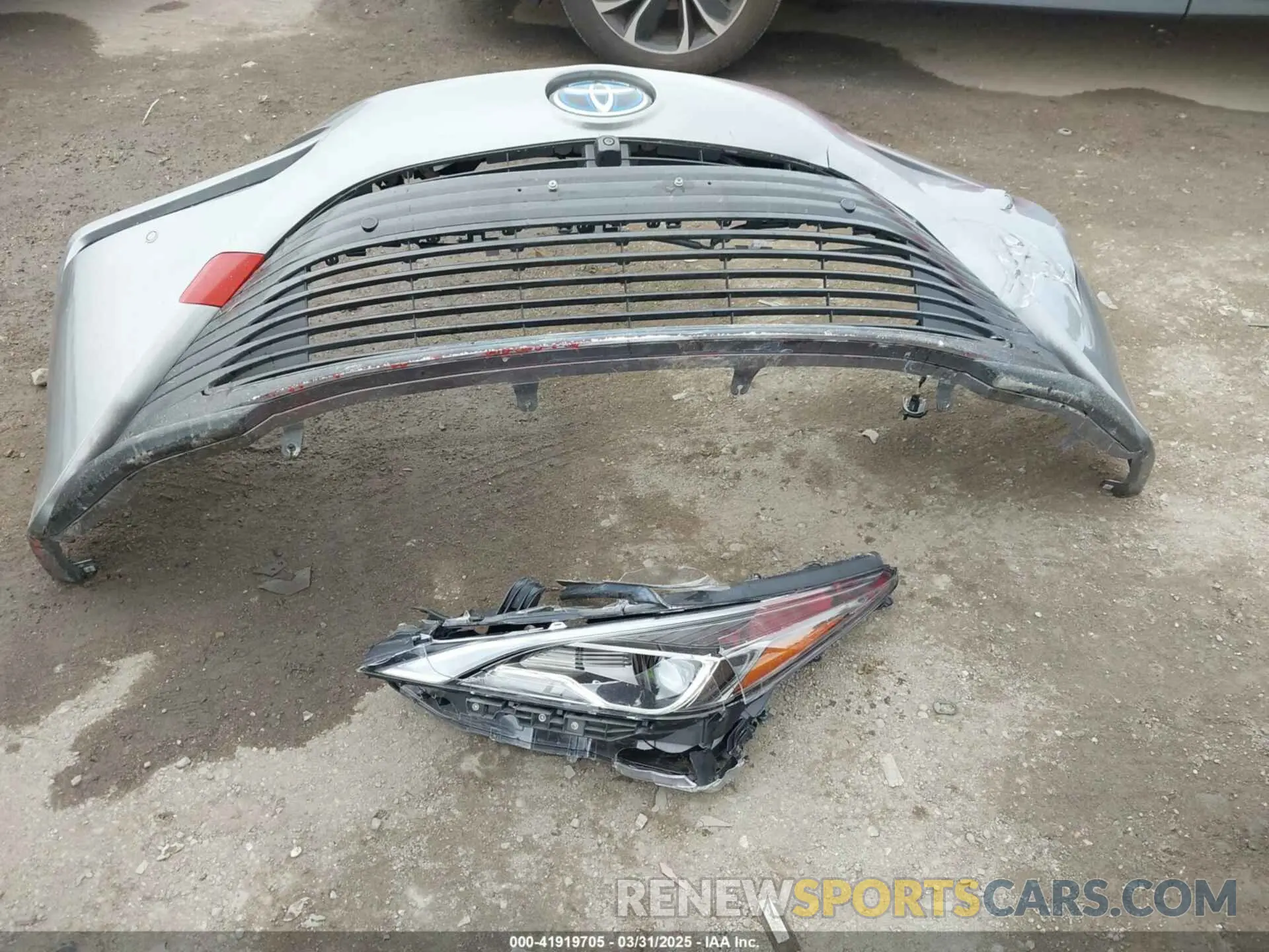12 fotografías del automóvil dañado JTDAAAAA0NA004422 TOYOTA MIRAI 2022