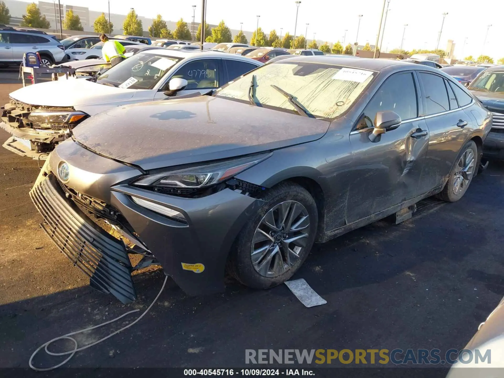 2 fotografías del automóvil dañado JTDAAAAA1NA005756 TOYOTA MIRAI 2022