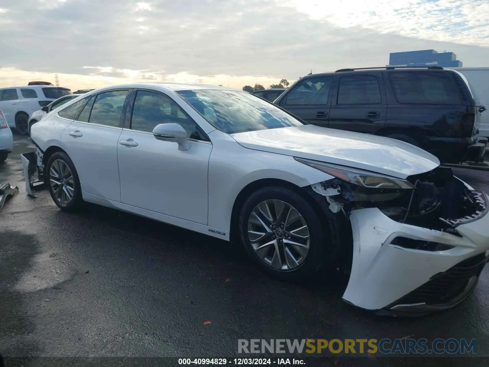 14 fotografías del automóvil dañado JTDAAAAA3NA006598 TOYOTA MIRAI 2022