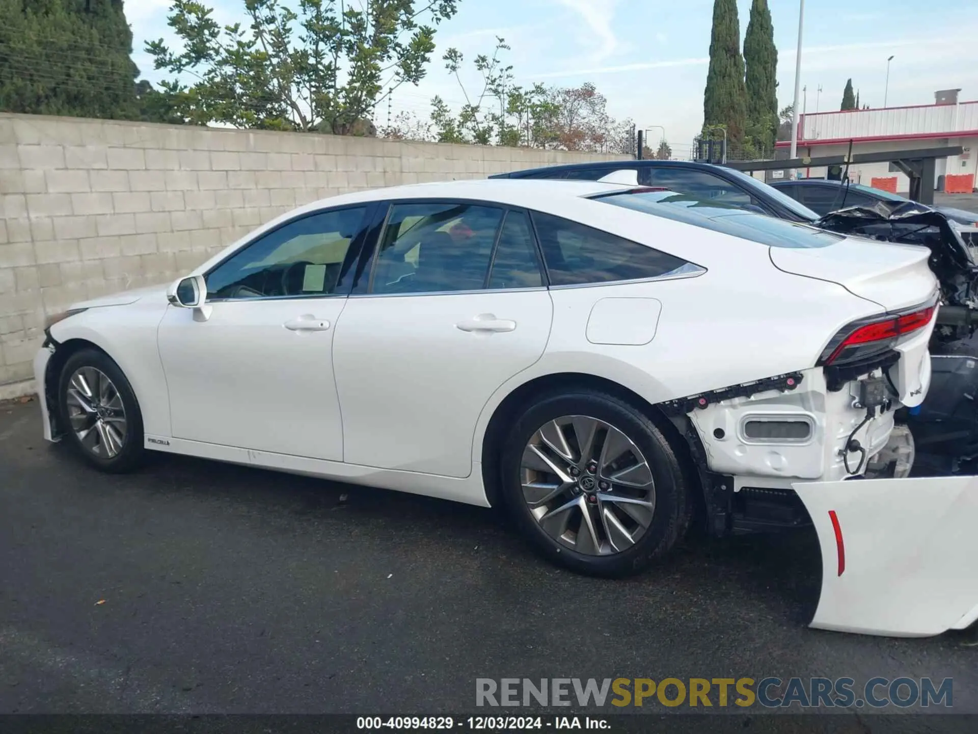 15 fotografías del automóvil dañado JTDAAAAA3NA006598 TOYOTA MIRAI 2022