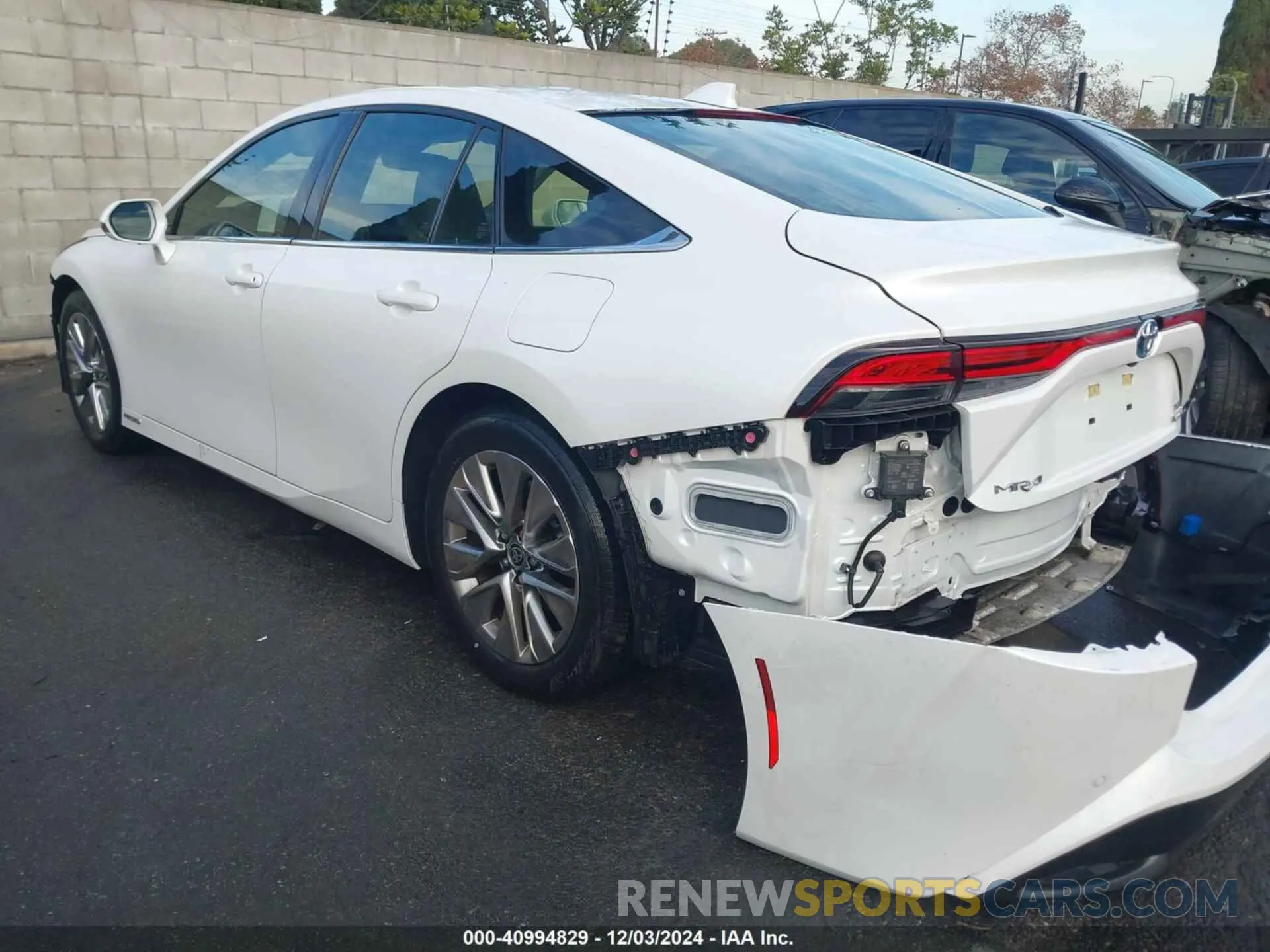 3 fotografías del automóvil dañado JTDAAAAA3NA006598 TOYOTA MIRAI 2022