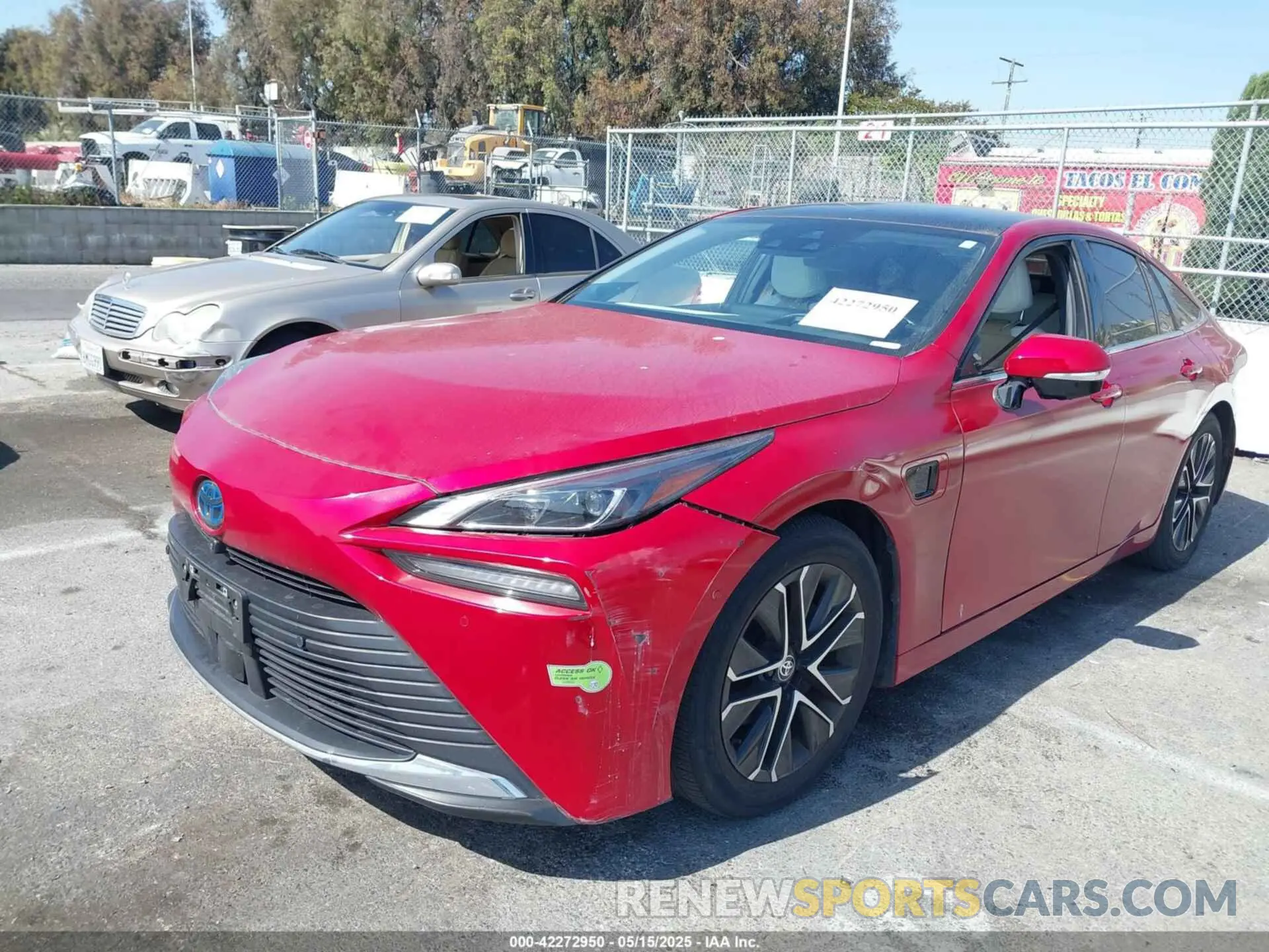 2 fotografías del automóvil dañado JTDAAAAA6NA004649 TOYOTA MIRAI 2022