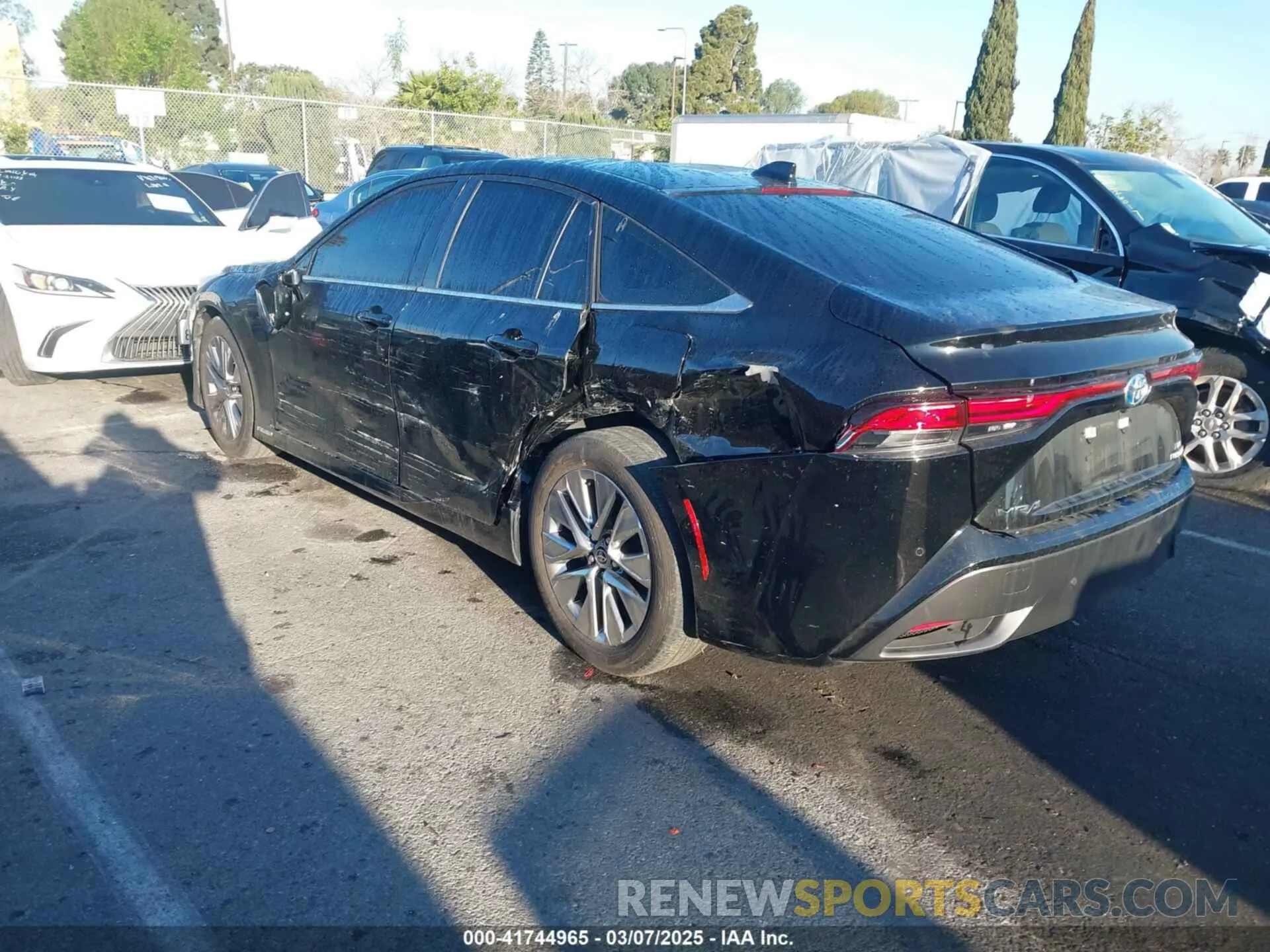3 fotografías del automóvil dañado JTDAAAAA9NA007013 TOYOTA MIRAI 2022