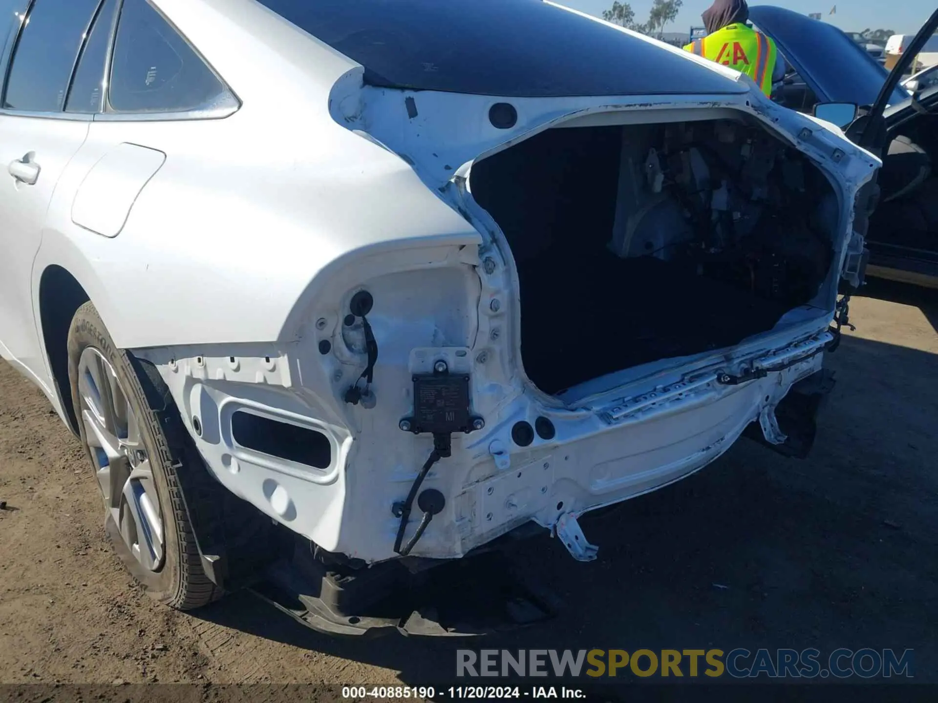 18 fotografías del automóvil dañado JTDAAAAA0PA008943 TOYOTA MIRAI 2023