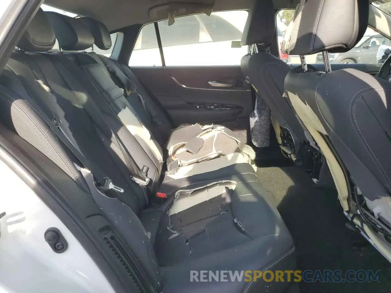 10 fotografías del automóvil dañado JTDAAAAA0PA011292 TOYOTA MIRAI 2023