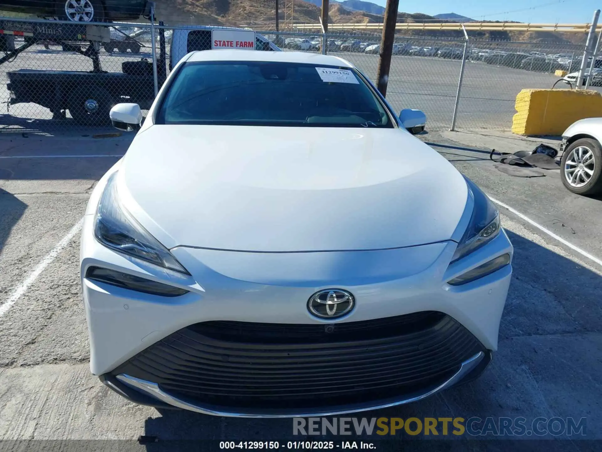 12 fotografías del automóvil dañado JTDAAAAA2PA007924 TOYOTA MIRAI 2023