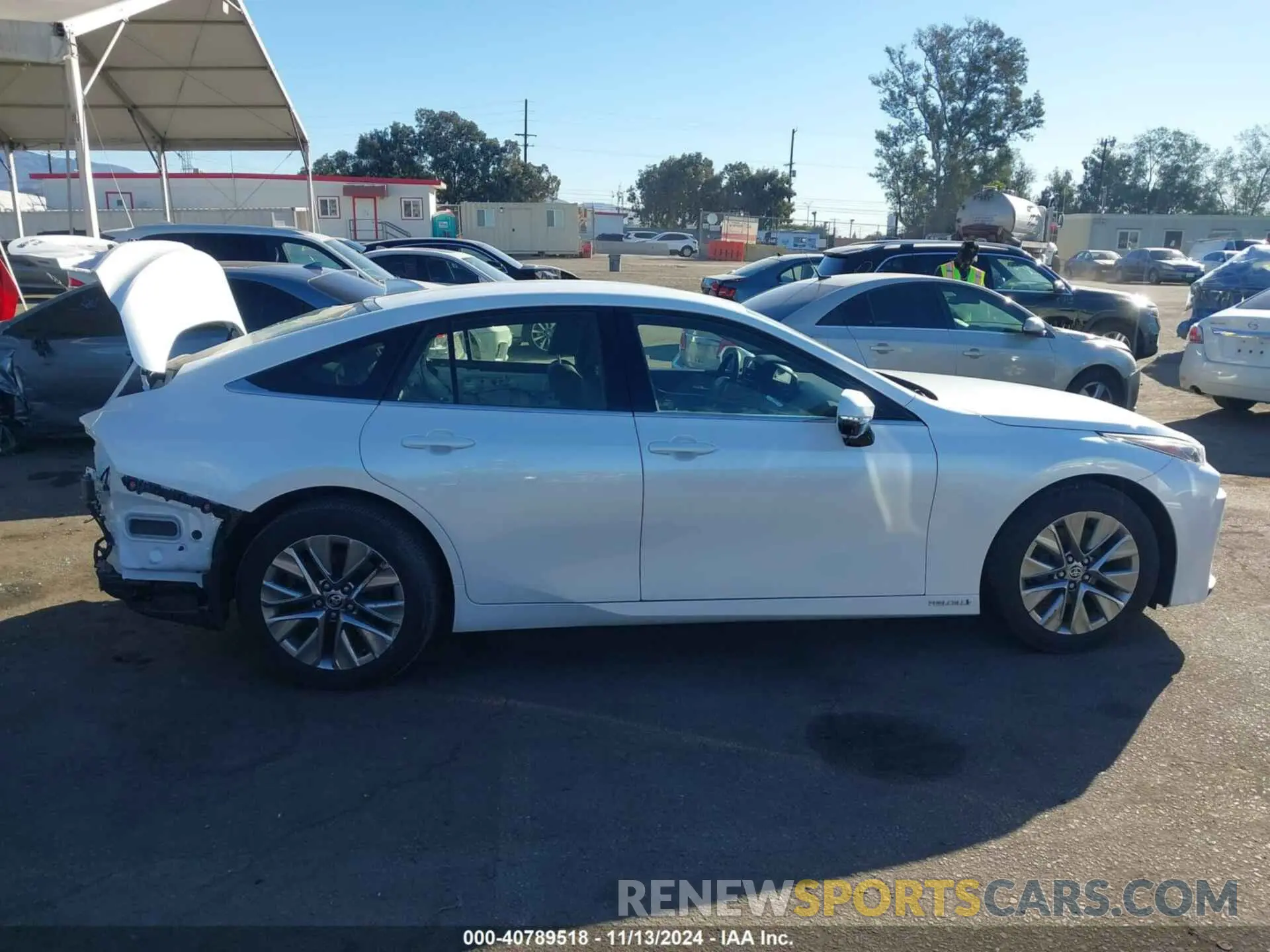 14 fotografías del automóvil dañado JTDAAAAA2PA009284 TOYOTA MIRAI 2023