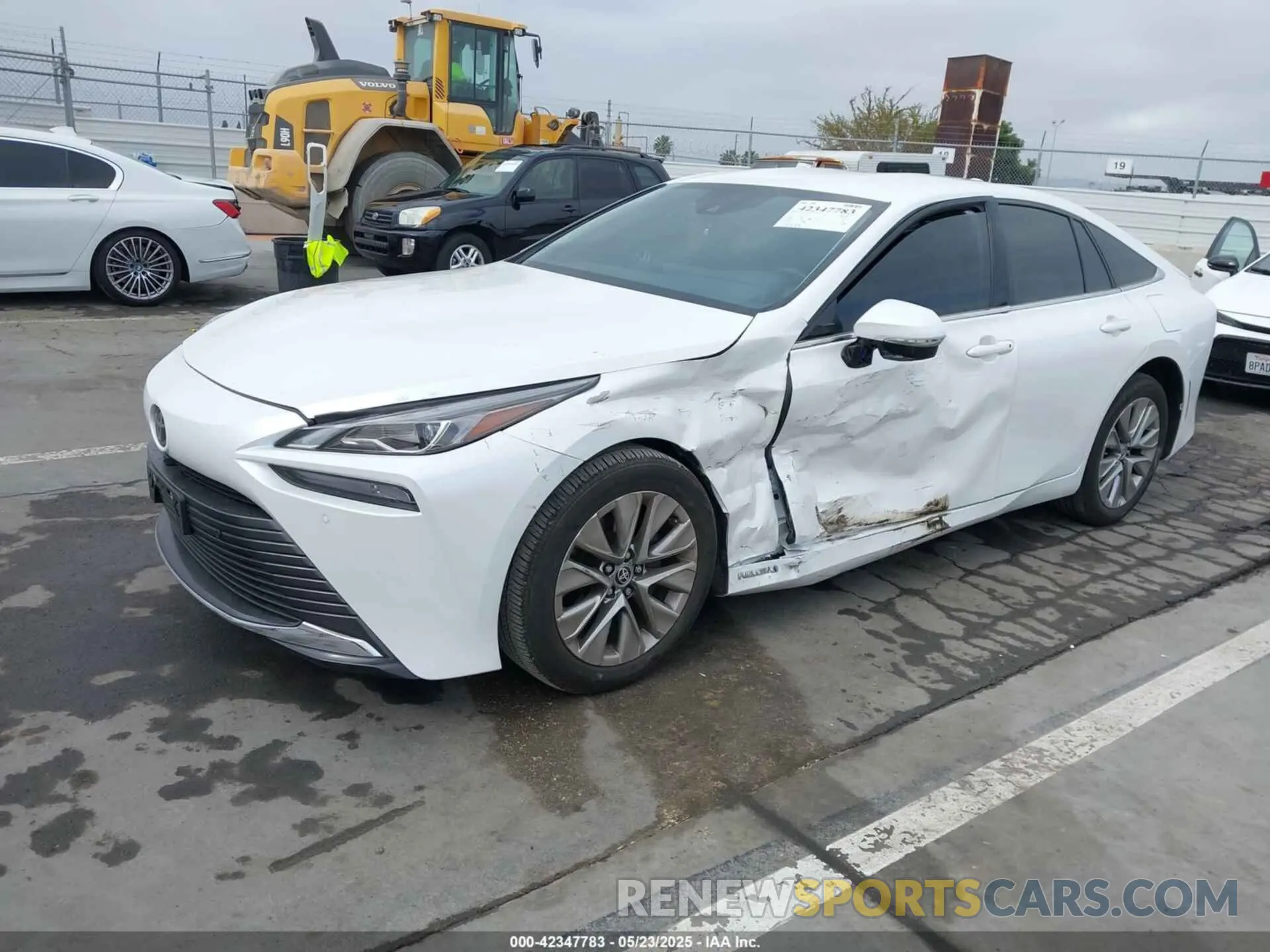 2 fotografías del automóvil dañado JTDAAAAA2PA009754 TOYOTA MIRAI 2023