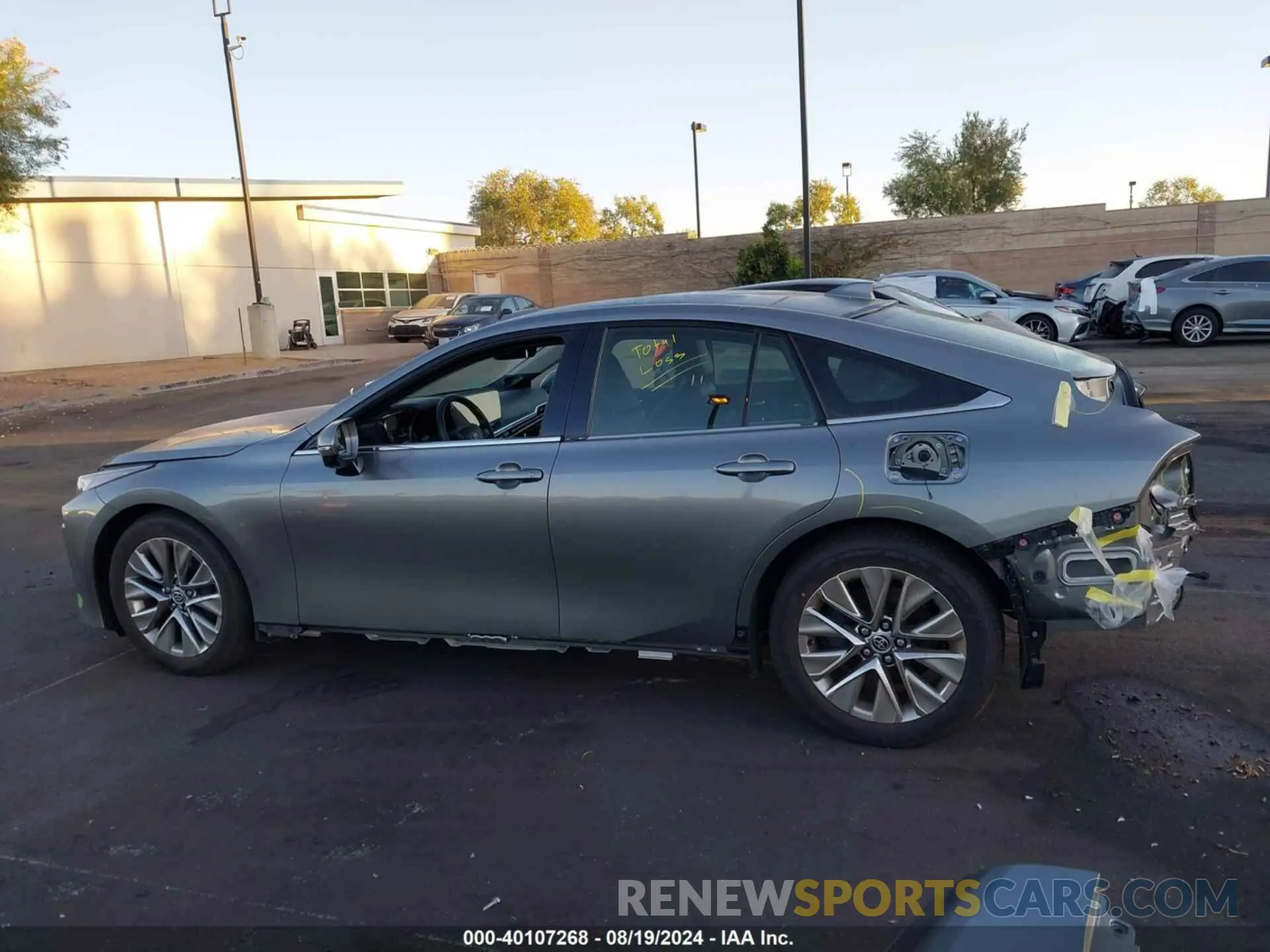 15 fotografías del automóvil dañado JTDAAAAA5PA008114 TOYOTA MIRAI 2023