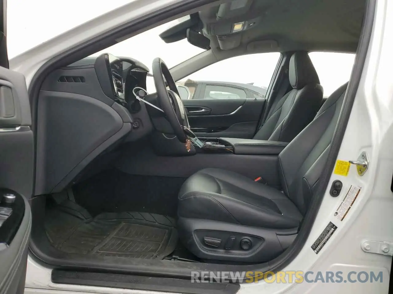 7 fotografías del automóvil dañado JTDAAAAA8PA010262 TOYOTA MIRAI 2023