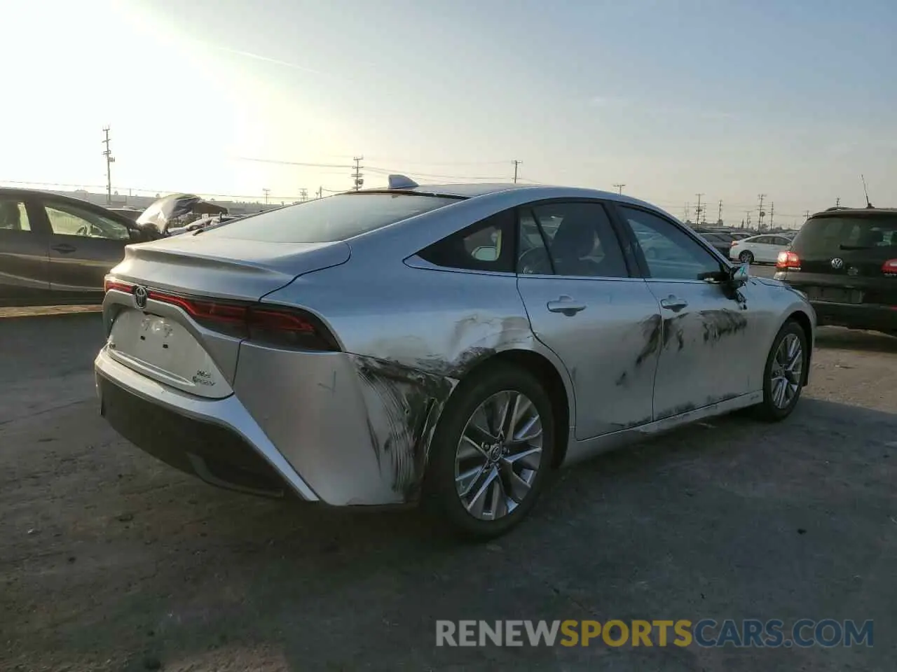 3 fotografías del automóvil dañado JTDAAAAA2RA011961 TOYOTA MIRAI 2024