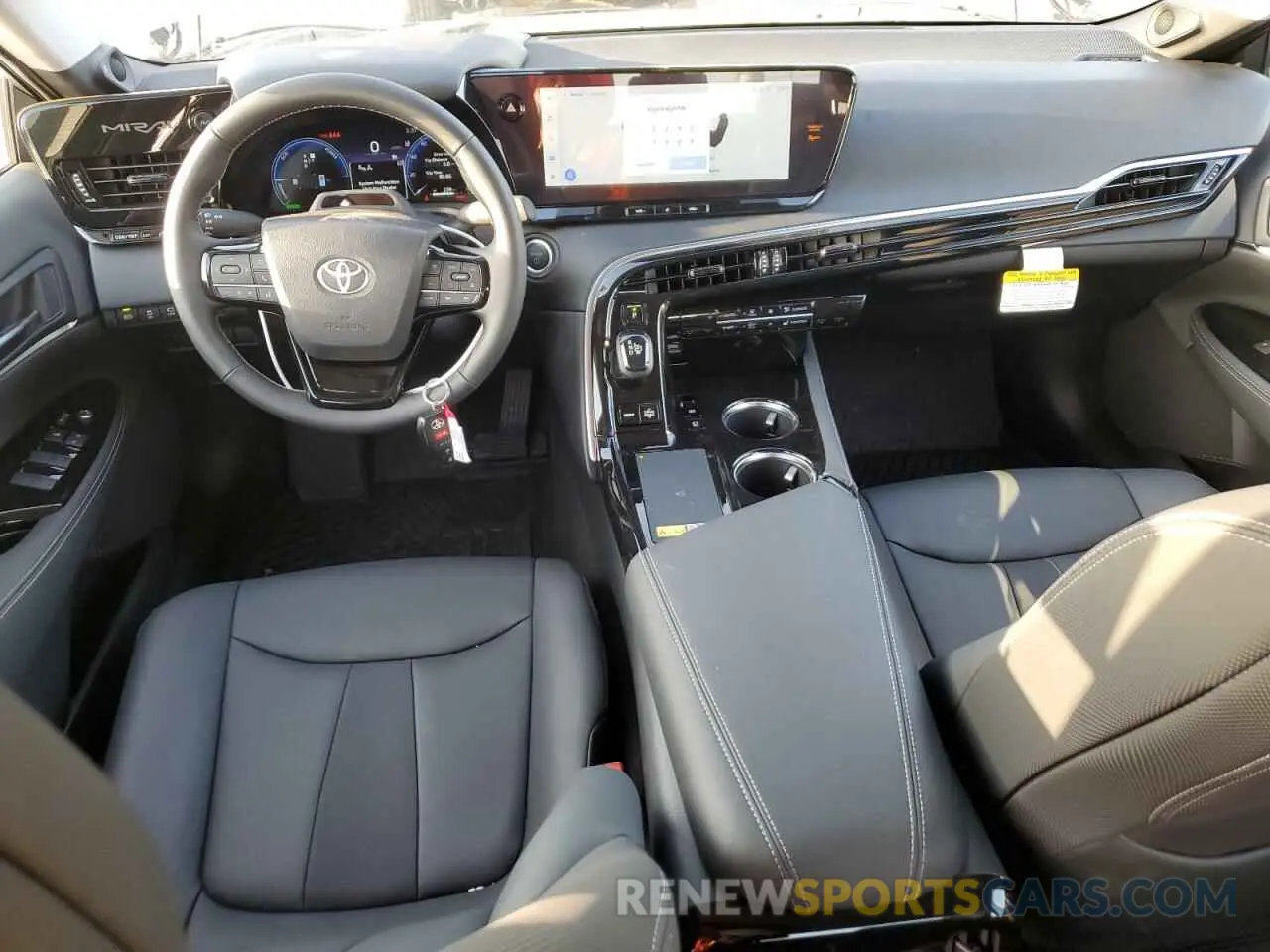 8 fotografías del automóvil dañado JTDAAAAA2RA011961 TOYOTA MIRAI 2024