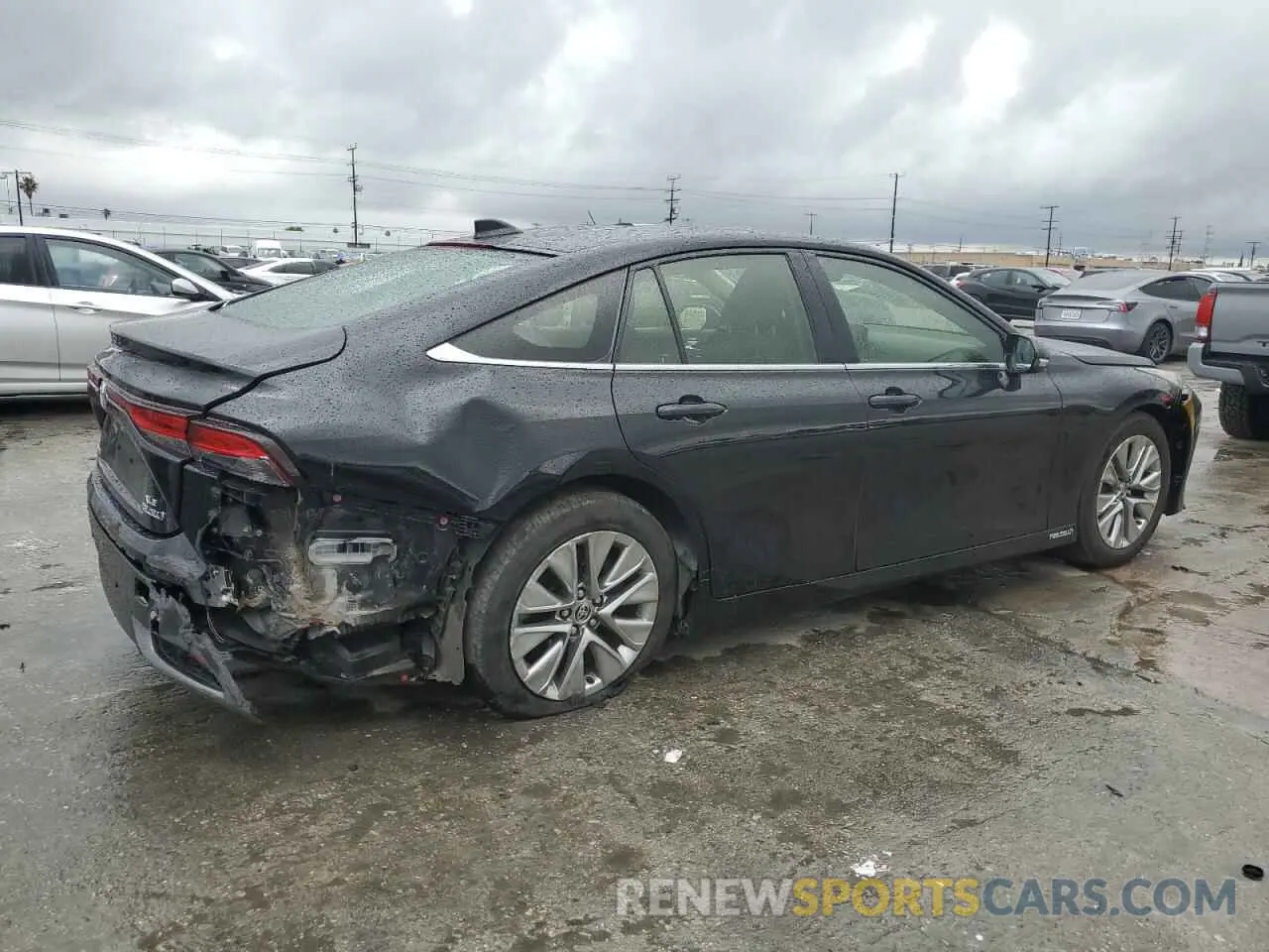3 fotografías del automóvil dañado JTDAAAAA0NA007059 TOYOTA MIRAI LE 2022