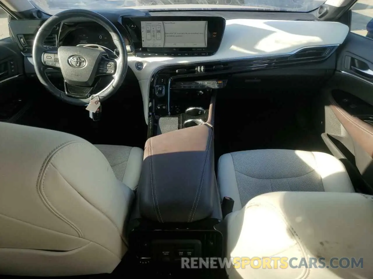 8 fotografías del automóvil dañado JTDAAAAA8NA004538 TOYOTA MIRAI LE 2022