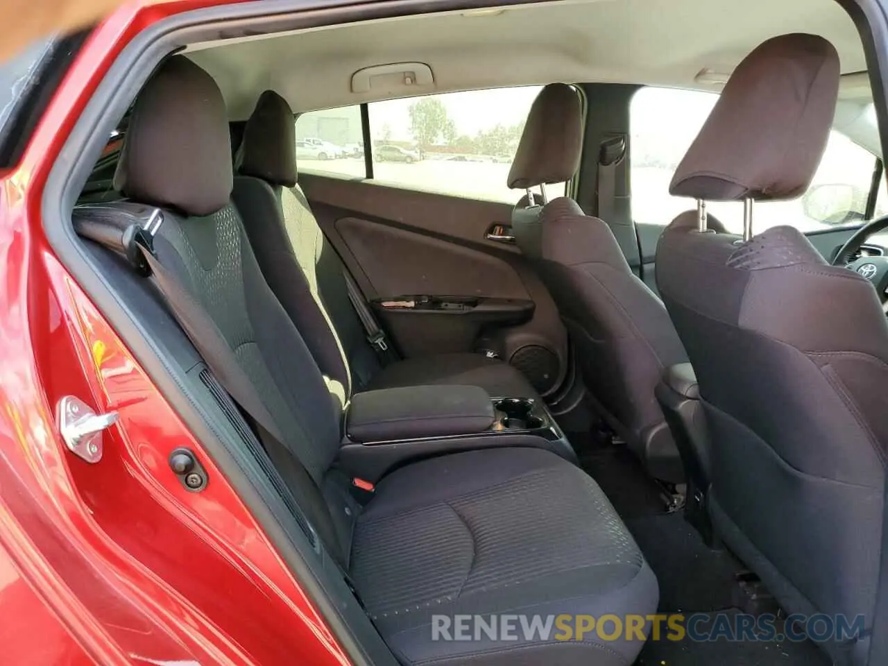 10 fotografías del automóvil dañado JTDKARFP0K3118016 TOYOTA PRIUS 2019