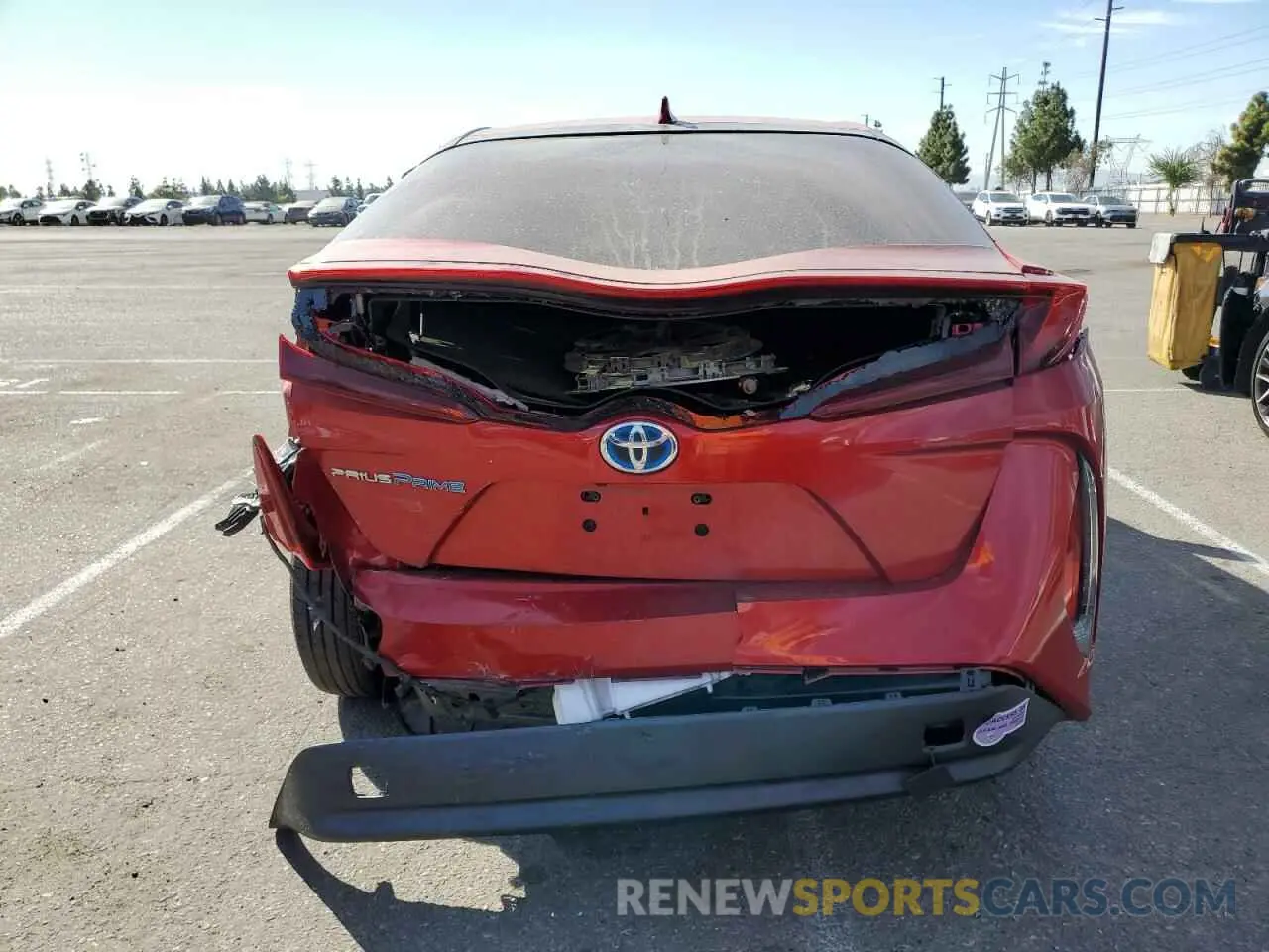 6 fotografías del automóvil dañado JTDKARFP0K3118016 TOYOTA PRIUS 2019