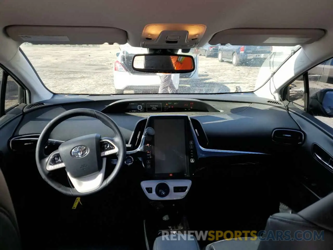 8 fotografías del automóvil dañado JTDKARFP0K3119649 TOYOTA PRIUS 2019