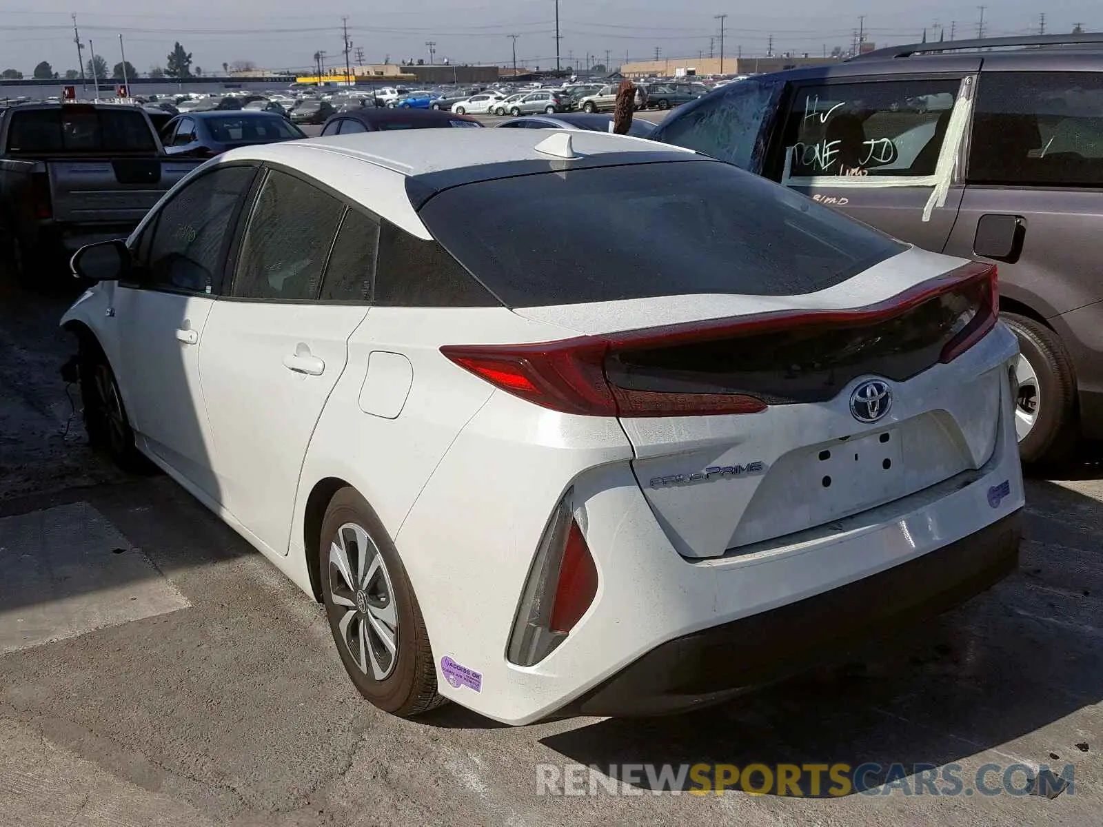 3 fotografías del automóvil dañado JTDKARFP5K3110185 TOYOTA PRIUS 2019