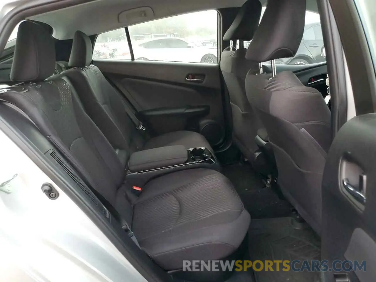10 fotografías del automóvil dañado JTDKARFP6K3119655 TOYOTA PRIUS 2019