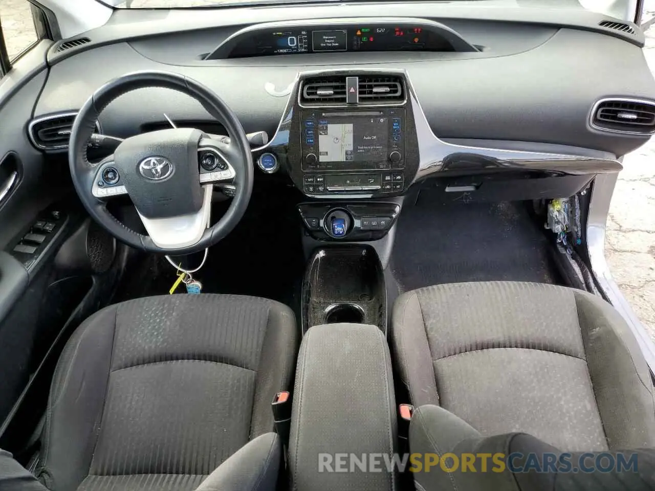 8 fotografías del automóvil dañado JTDKARFP7K3110589 TOYOTA PRIUS 2019