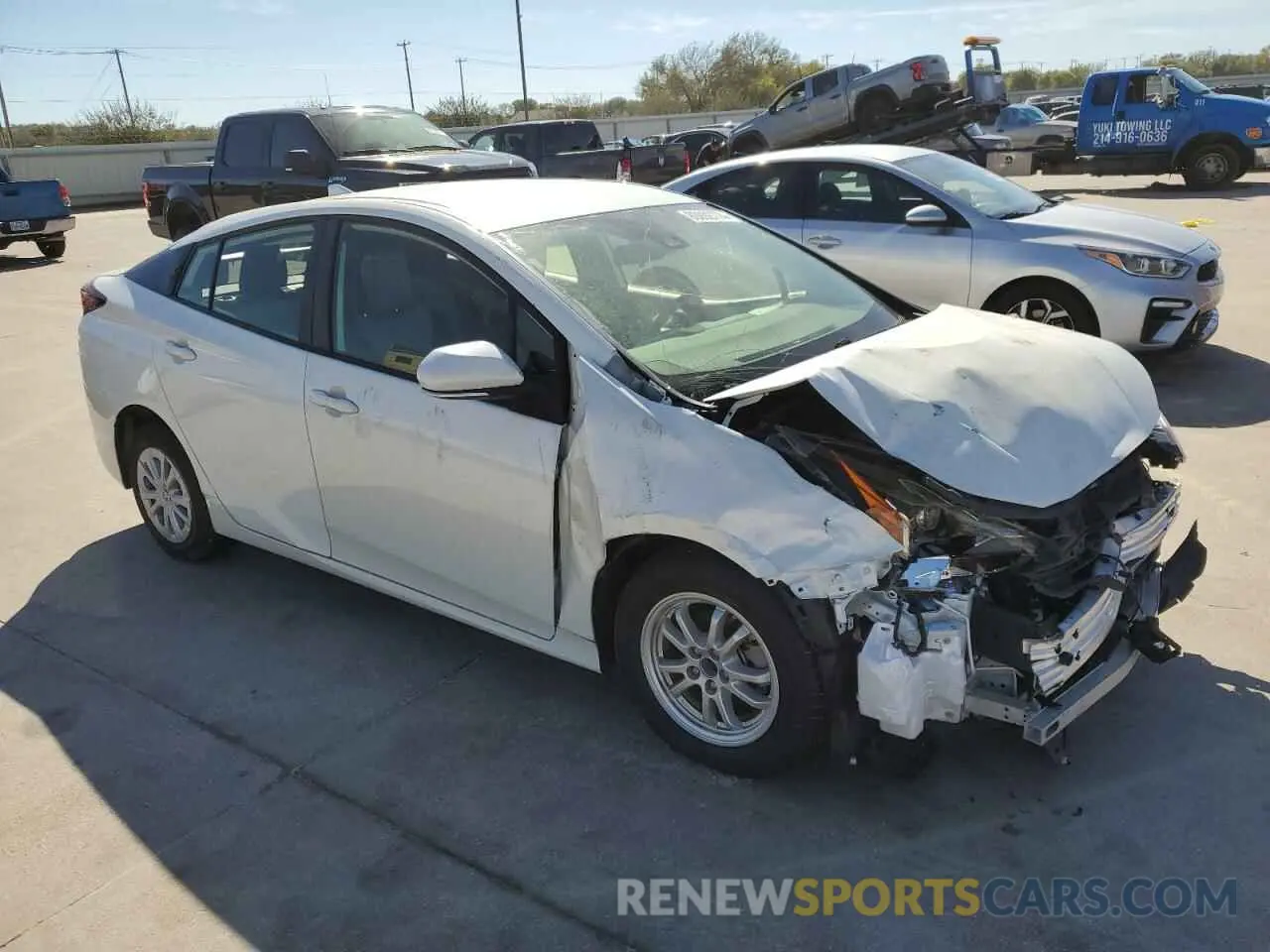 4 fotografías del automóvil dañado JTDKARFU0K3071804 TOYOTA PRIUS 2019