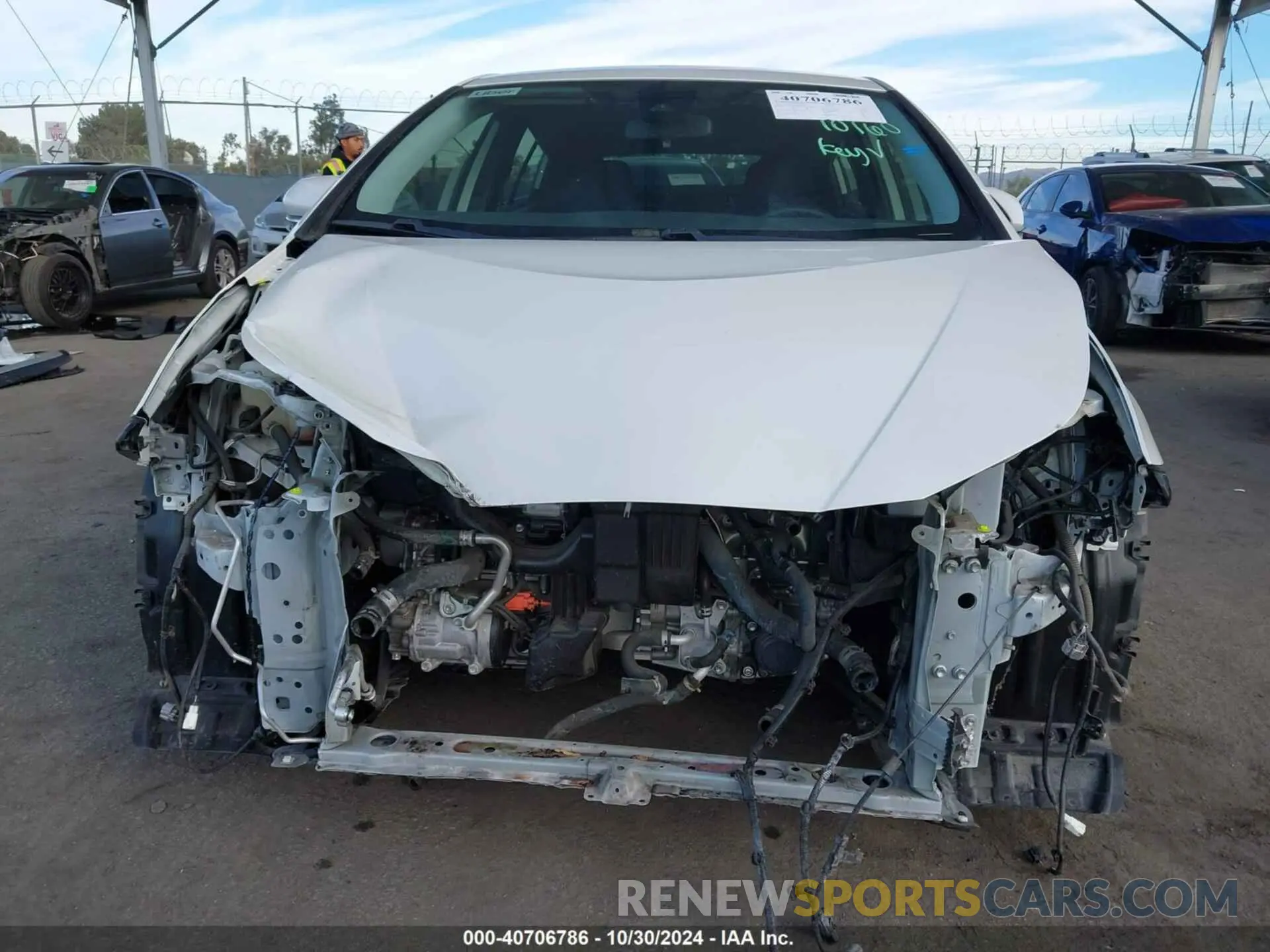 13 fotografías del automóvil dañado JTDKARFU0K3077134 TOYOTA PRIUS 2019