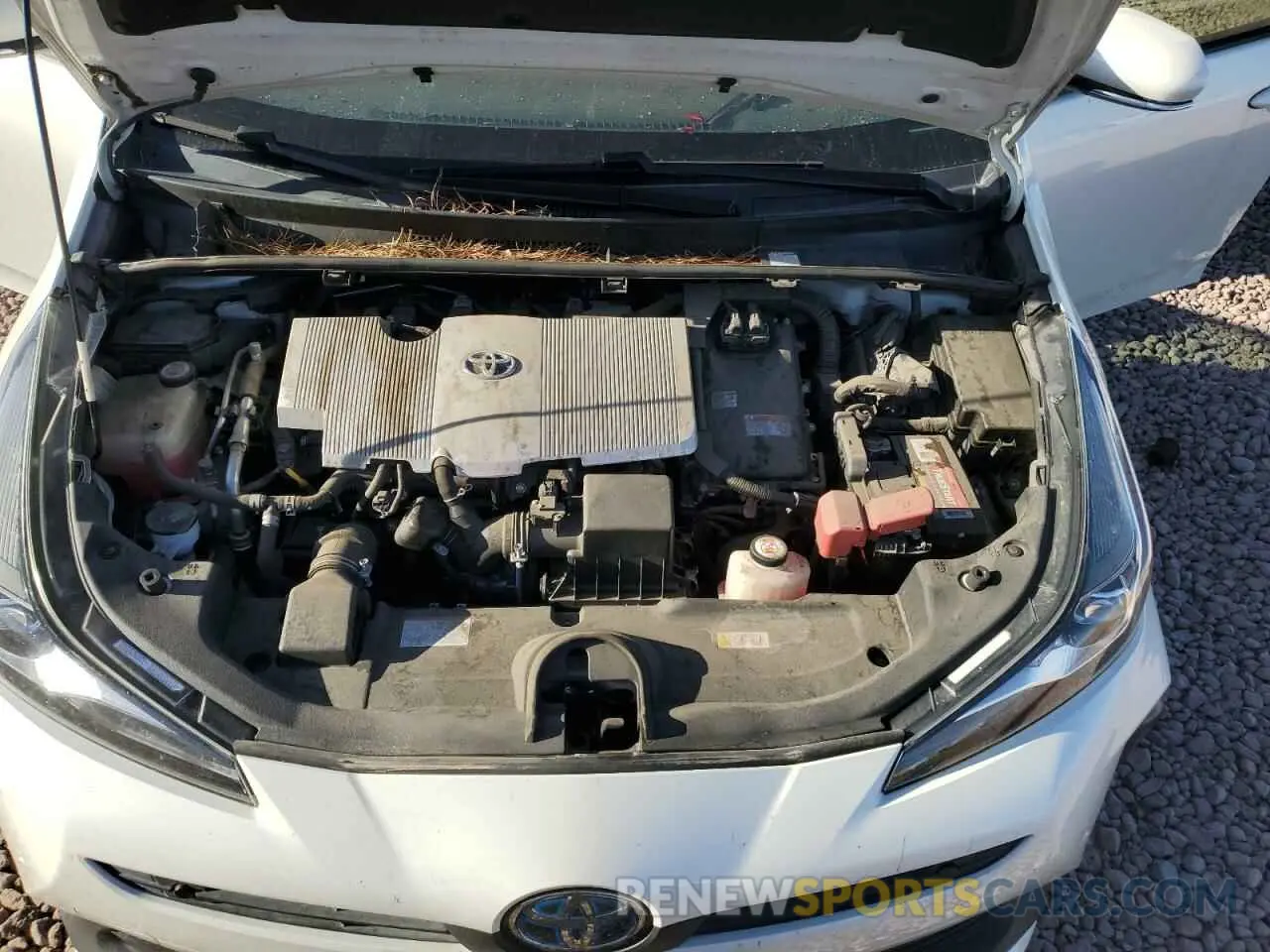 11 fotografías del automóvil dañado JTDKARFU0K3085153 TOYOTA PRIUS 2019