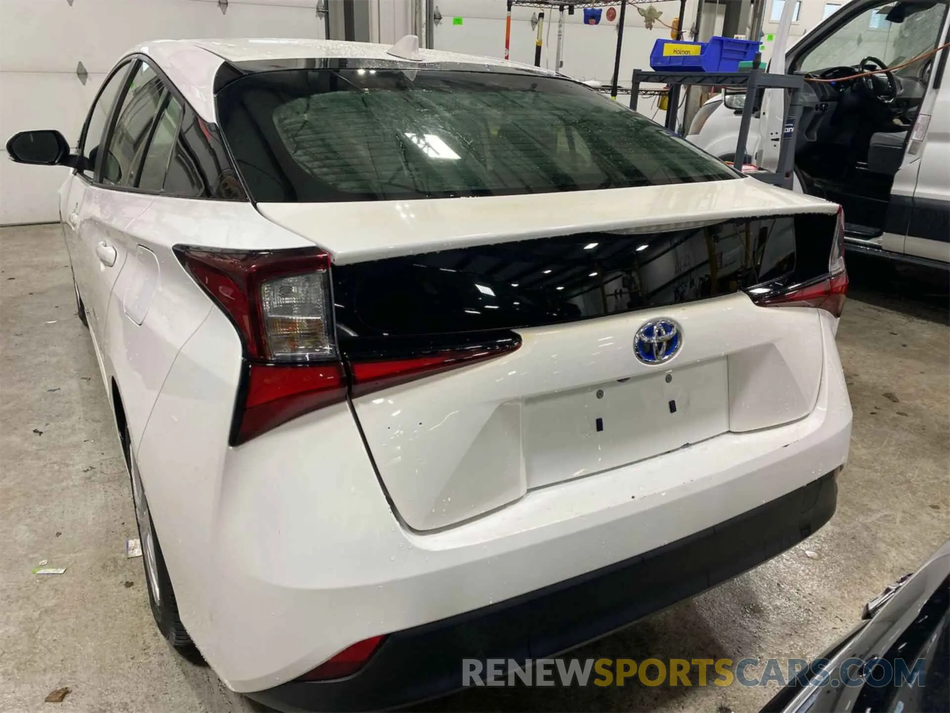 3 fotografías del automóvil dañado JTDKARFU0K3090689 TOYOTA PRIUS 2019