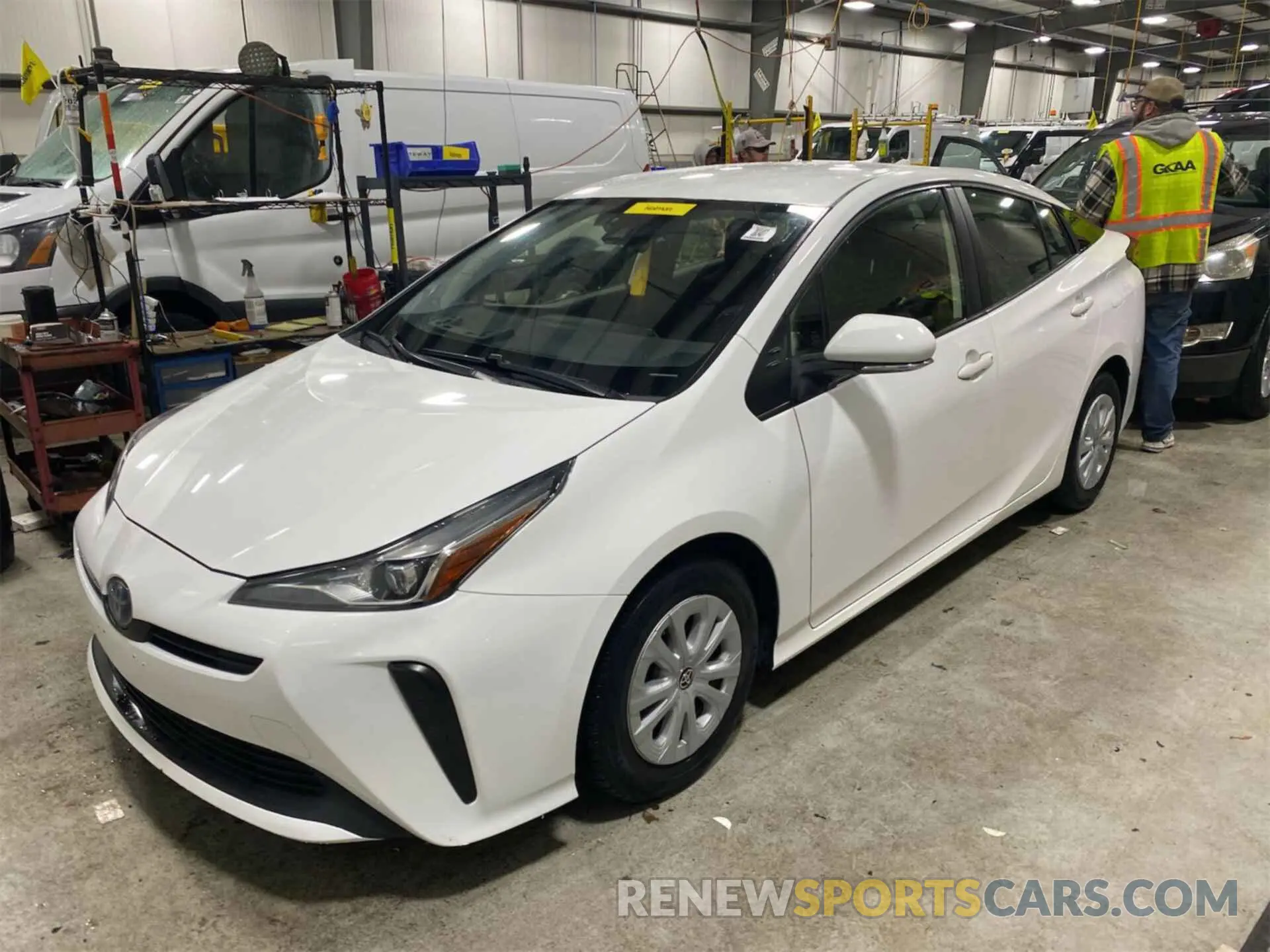 31 fotografías del automóvil dañado JTDKARFU0K3090689 TOYOTA PRIUS 2019
