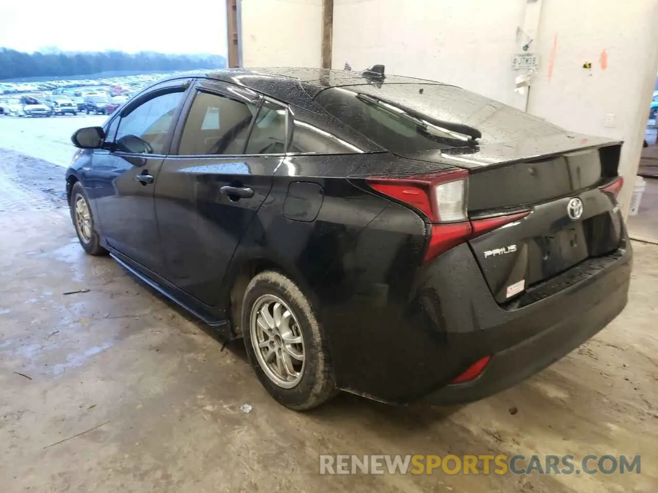 2 fotografías del automóvil dañado JTDKARFU0K3093351 TOYOTA PRIUS 2019