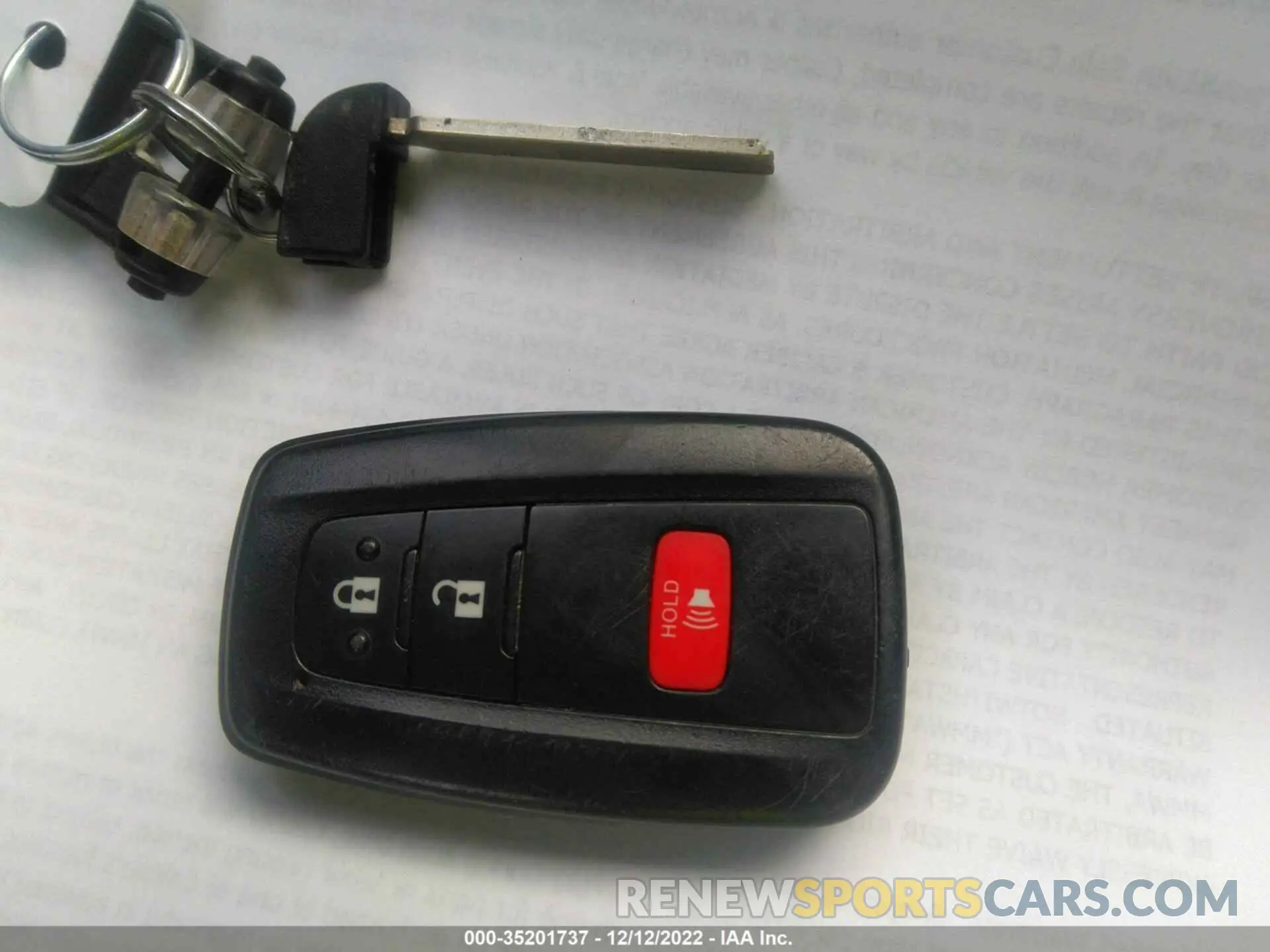 11 fotografías del automóvil dañado JTDKARFU0K3096976 TOYOTA PRIUS 2019