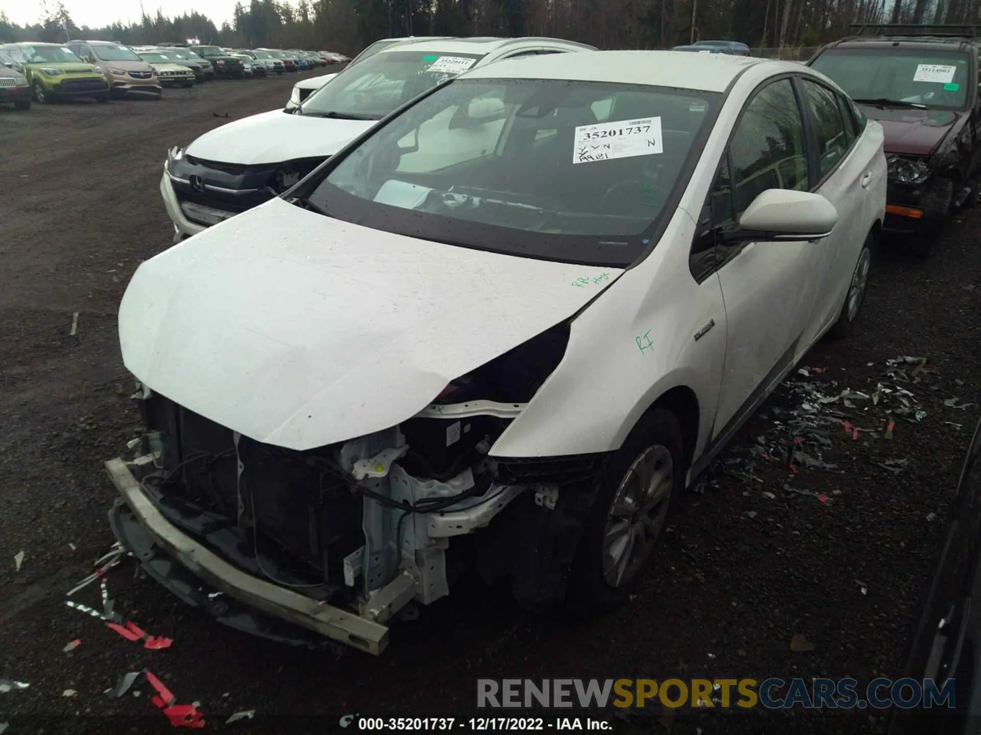 2 fotografías del automóvil dañado JTDKARFU0K3096976 TOYOTA PRIUS 2019