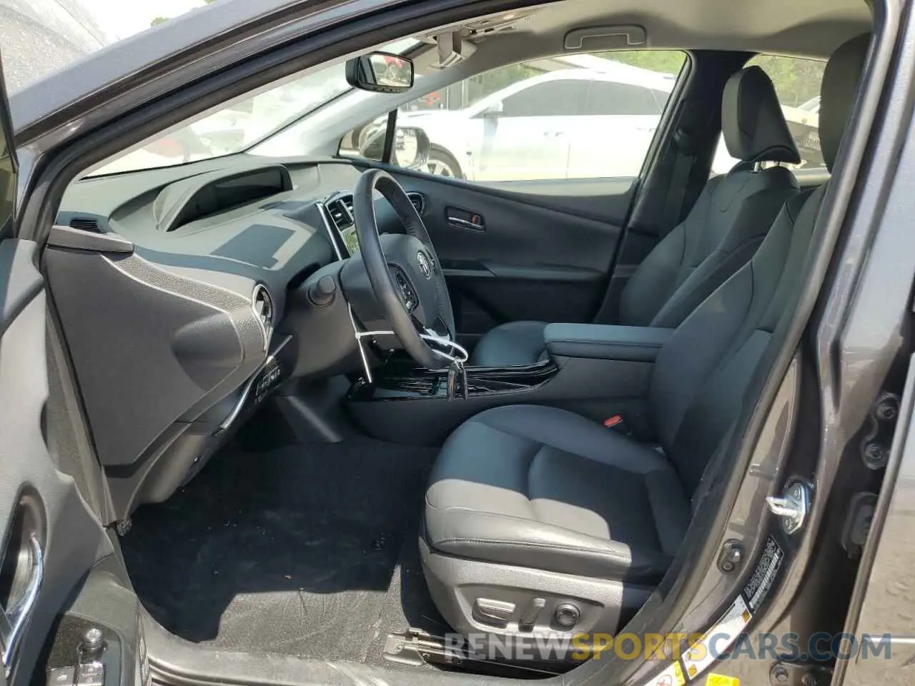 7 fotografías del automóvil dañado JTDKARFU1K3079216 TOYOTA PRIUS 2019