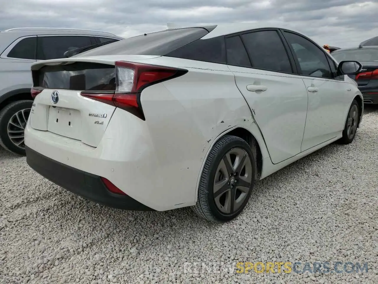 4 fotografías del automóvil dañado JTDKARFU1K3093343 TOYOTA PRIUS 2019