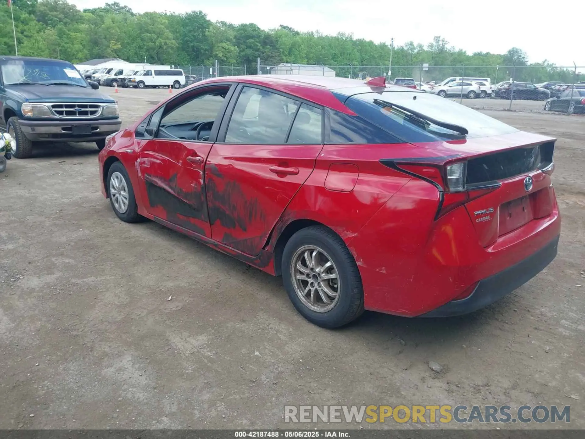 3 fotografías del automóvil dañado JTDKARFU1K3101487 TOYOTA PRIUS 2019