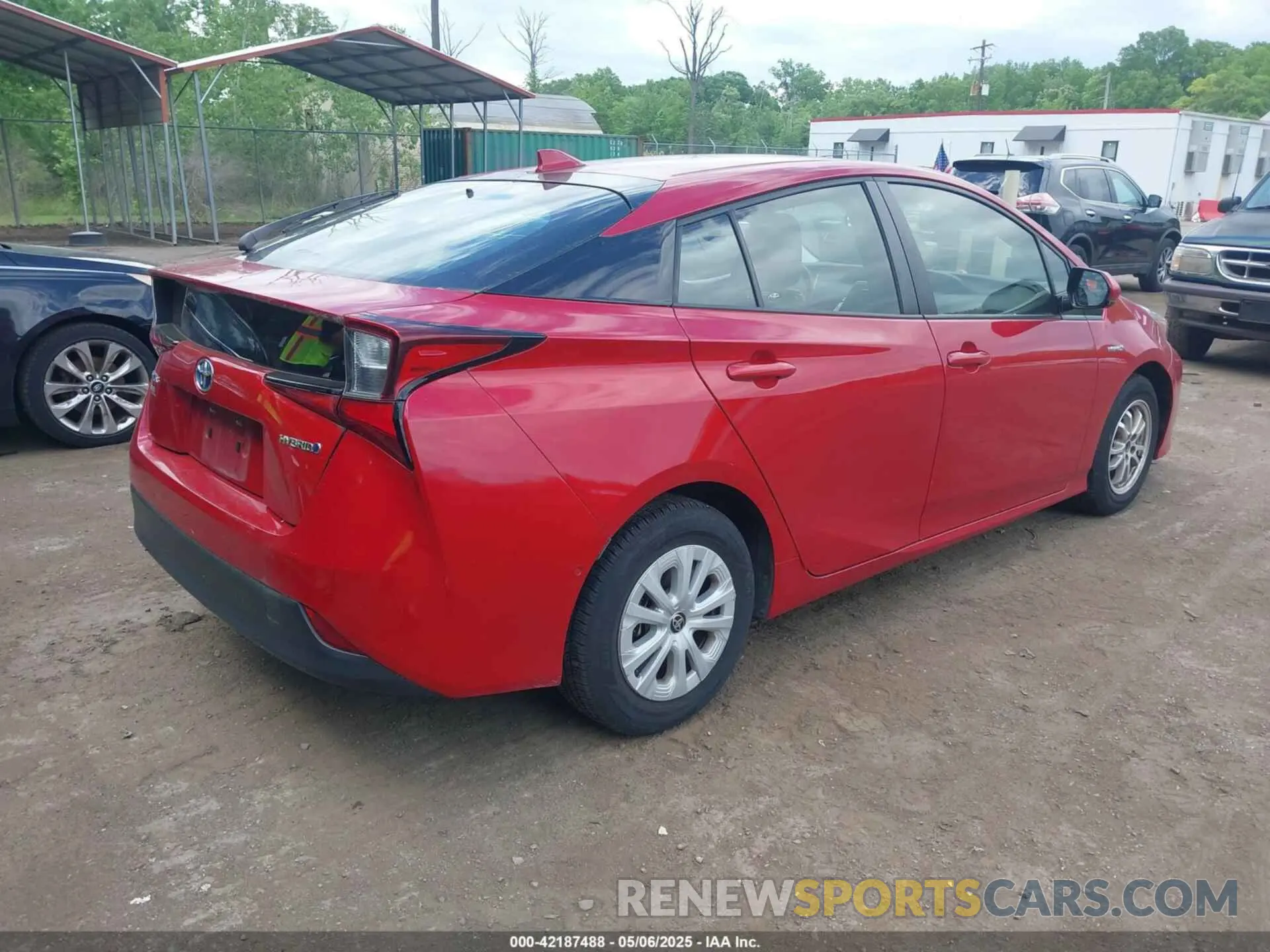 4 fotografías del automóvil dañado JTDKARFU1K3101487 TOYOTA PRIUS 2019