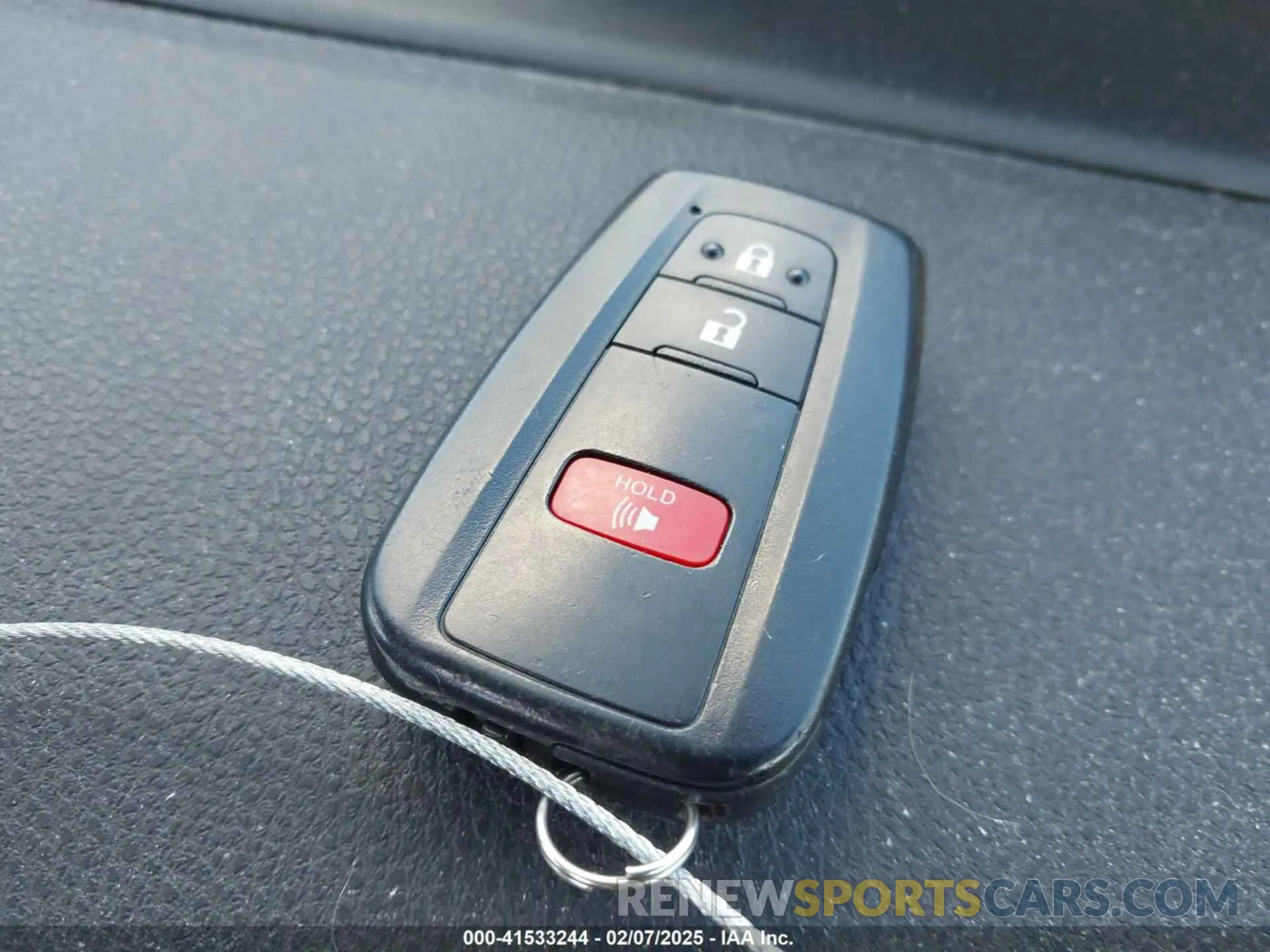 11 fotografías del automóvil dañado JTDKARFU2K3069858 TOYOTA PRIUS 2019